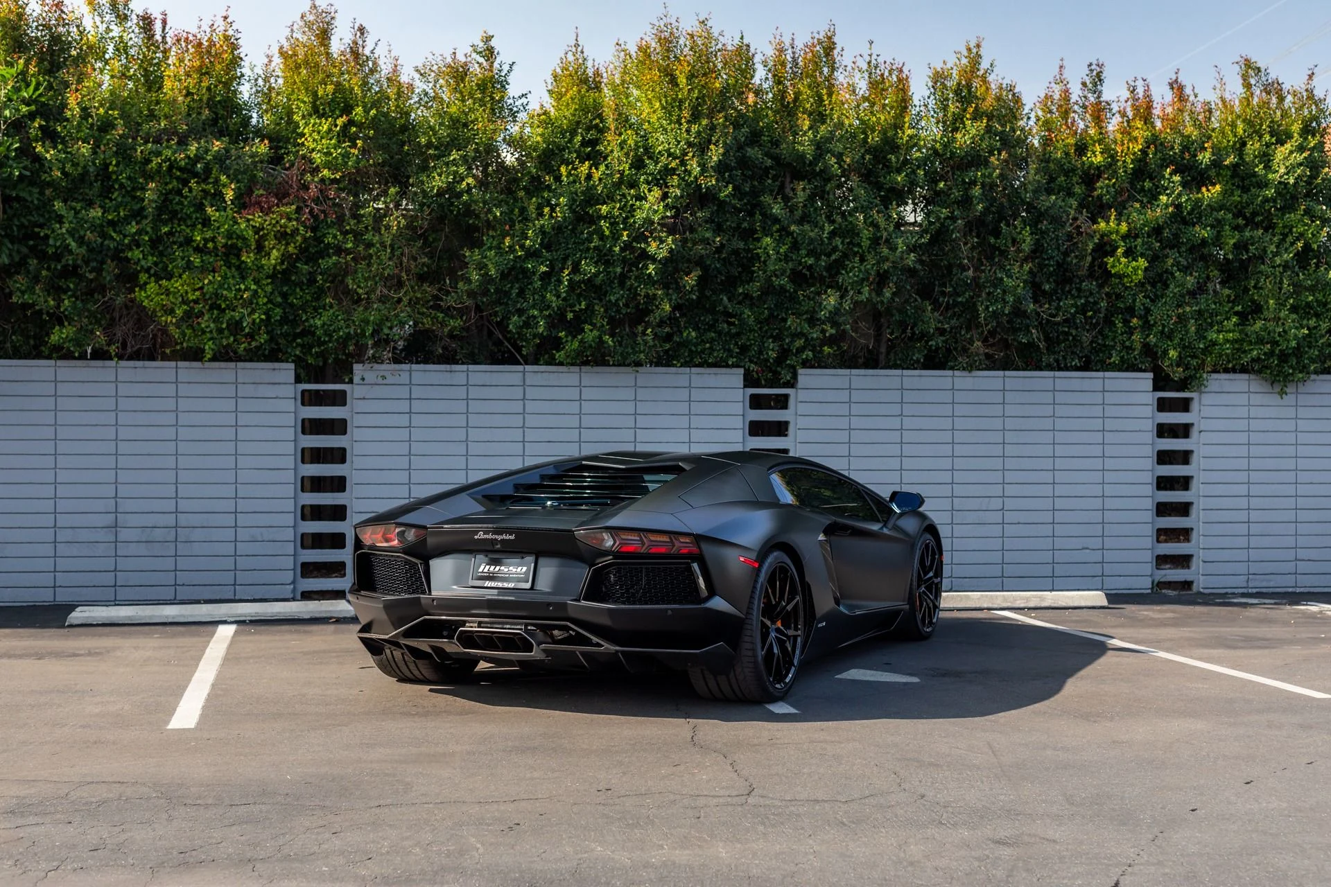 mph032_80856268_Used_2014_Lamborghini_Aventador_LP_700_4_1776699950_4a7febd208