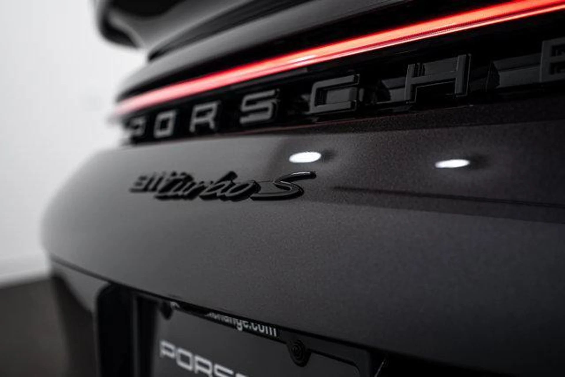 mph032_8101496_M_kf59_Lmlpk_Qn_A_Jsg_MX_8_Mf_L_No_IU_fea7517397