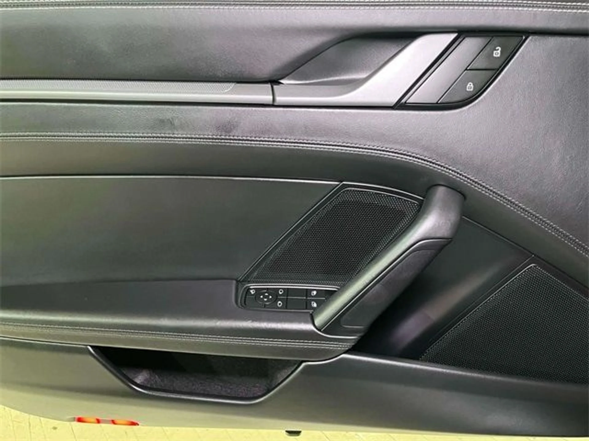 mph032_8133253_653f33ae786df72b5a623ca4449b8faex_044dcfaccf