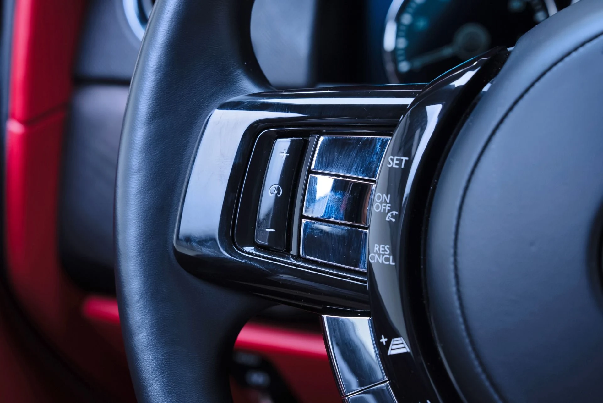 mph032_818492663_Used_2022_Rolls_Royce_Cullinan_1779296958_89855d9771