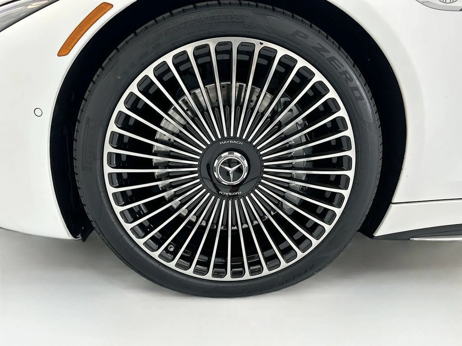 mph032_83813870_used_2026_mercedes_benz_sl_maybachsl680monogramseriesroadster_8119_23003941_33_1024_7cf4e6a291