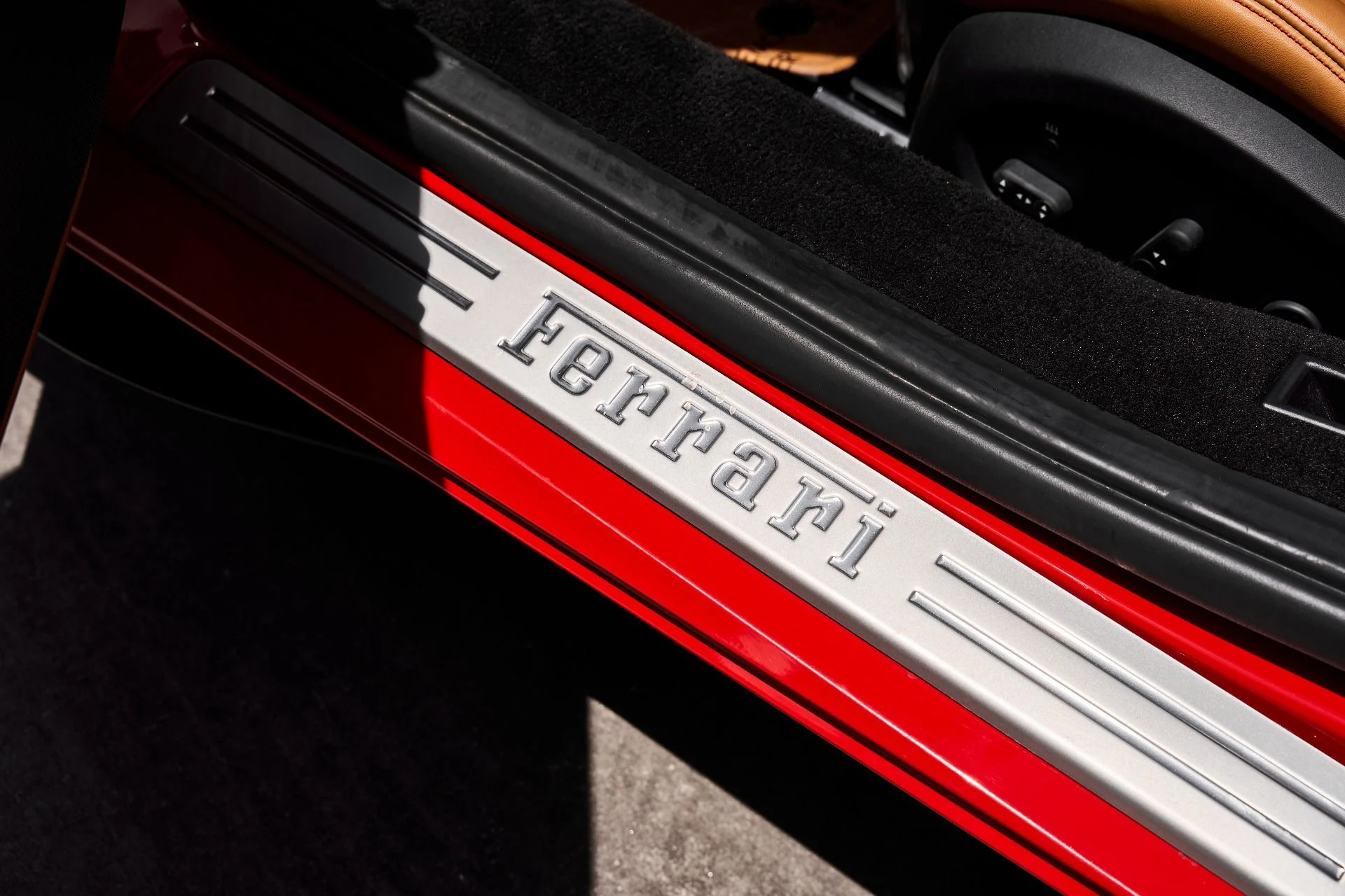 mph032_840792243_Used_2021_Ferrari_F8_Spider_Base_1780443703_a62867a635
