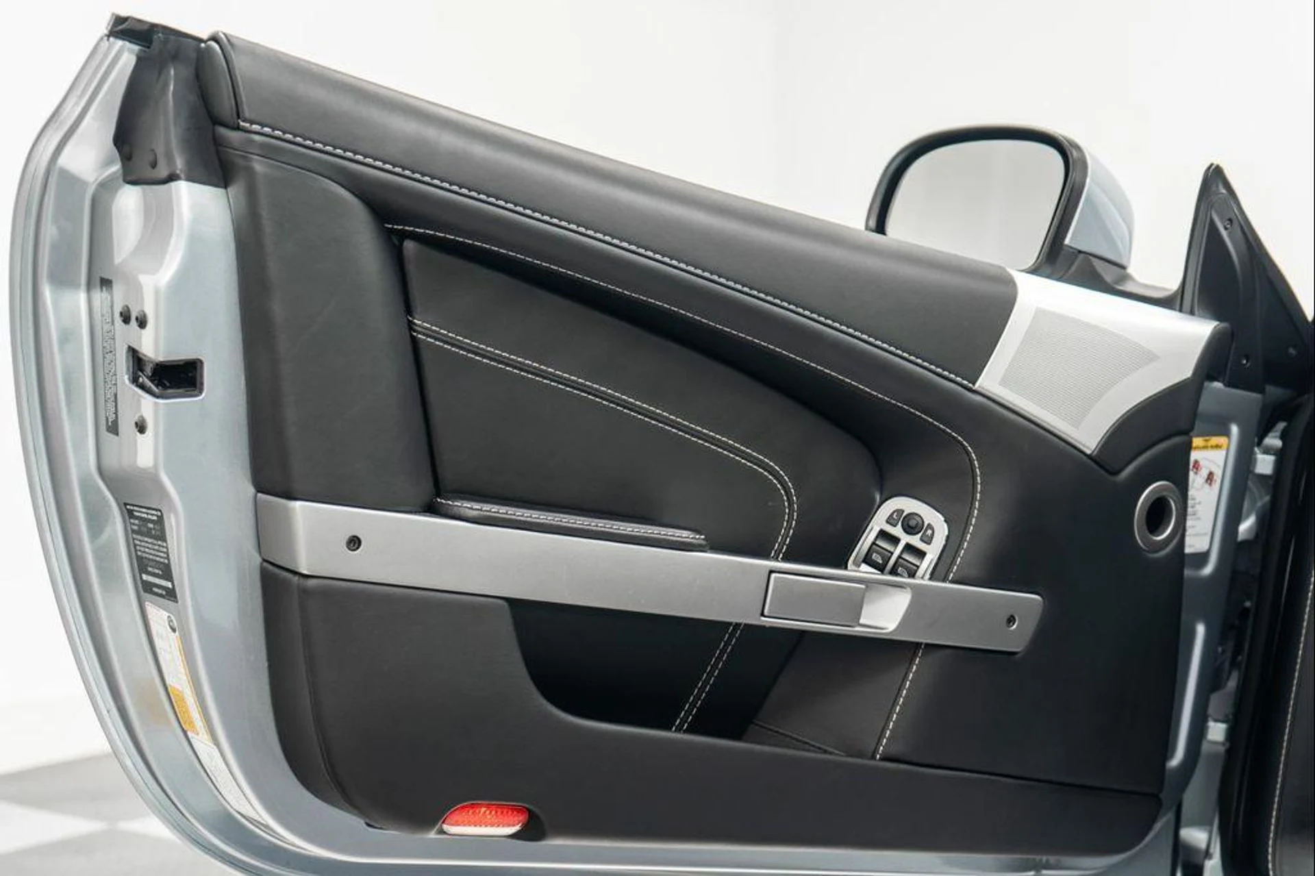 mph032_840833467_Y_If_Ma_H6_D2_BC_36_E9x6_Z7c8ydb_Qw_M_72ab39112d