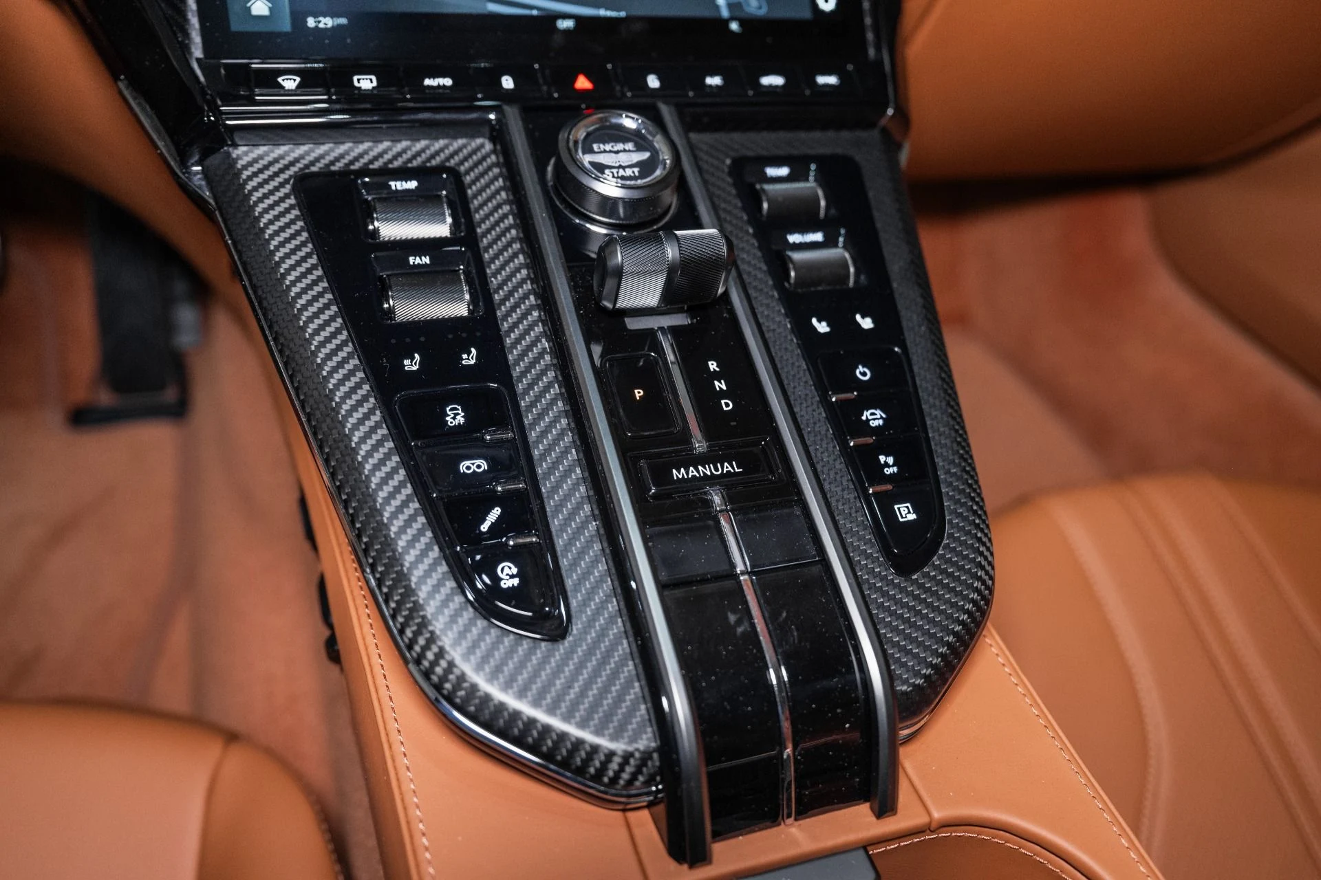 mph032_850977691_New_2026_ASTON_MARTIN_VANTAGE_1759243619_a235be082d