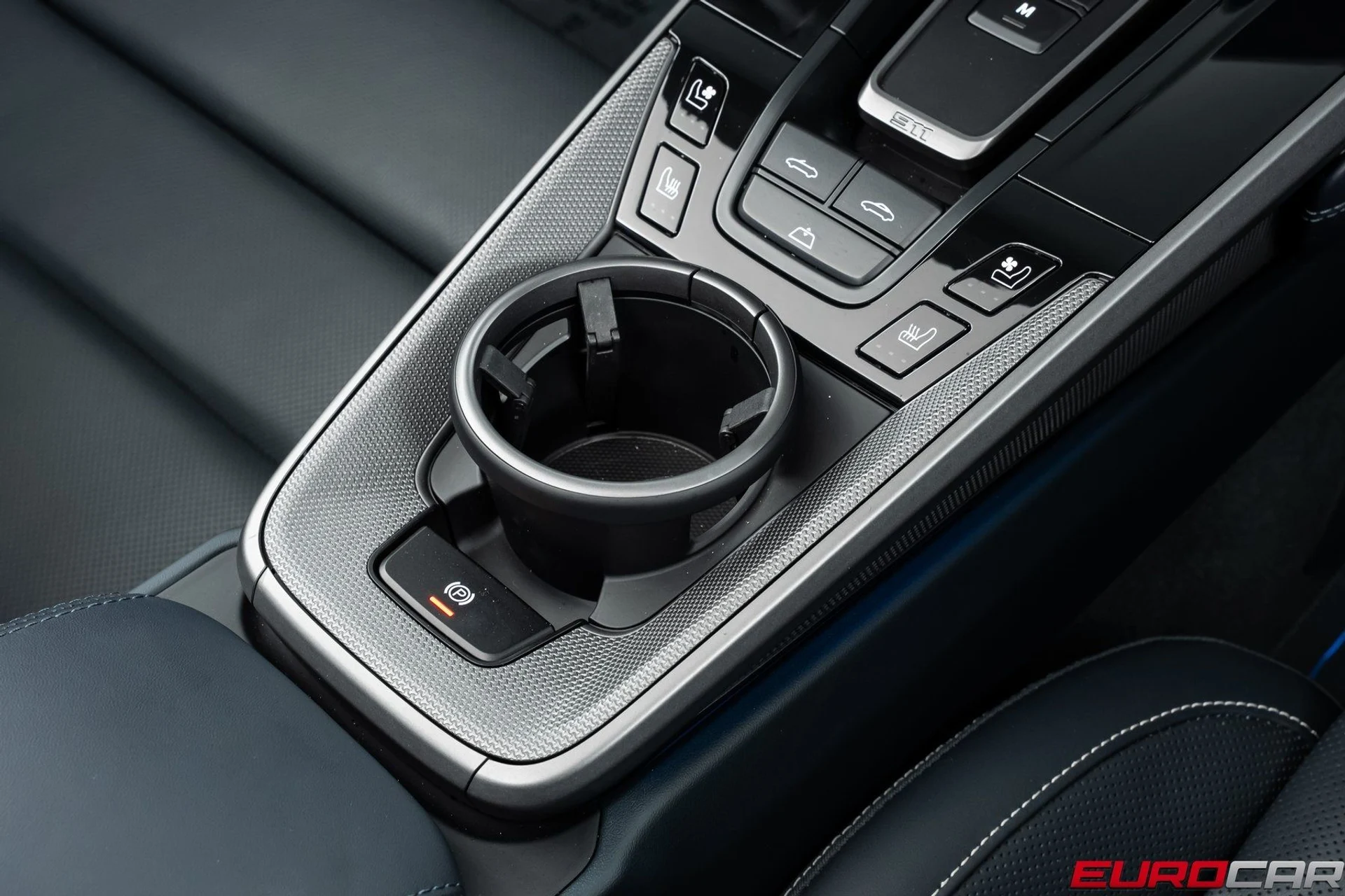 mph032_851486478_image_33_9e5ee5be99