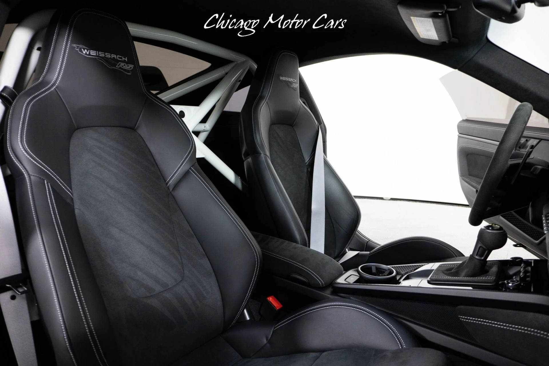 mph032_857328538_13199_p33_l_8e603f1a21