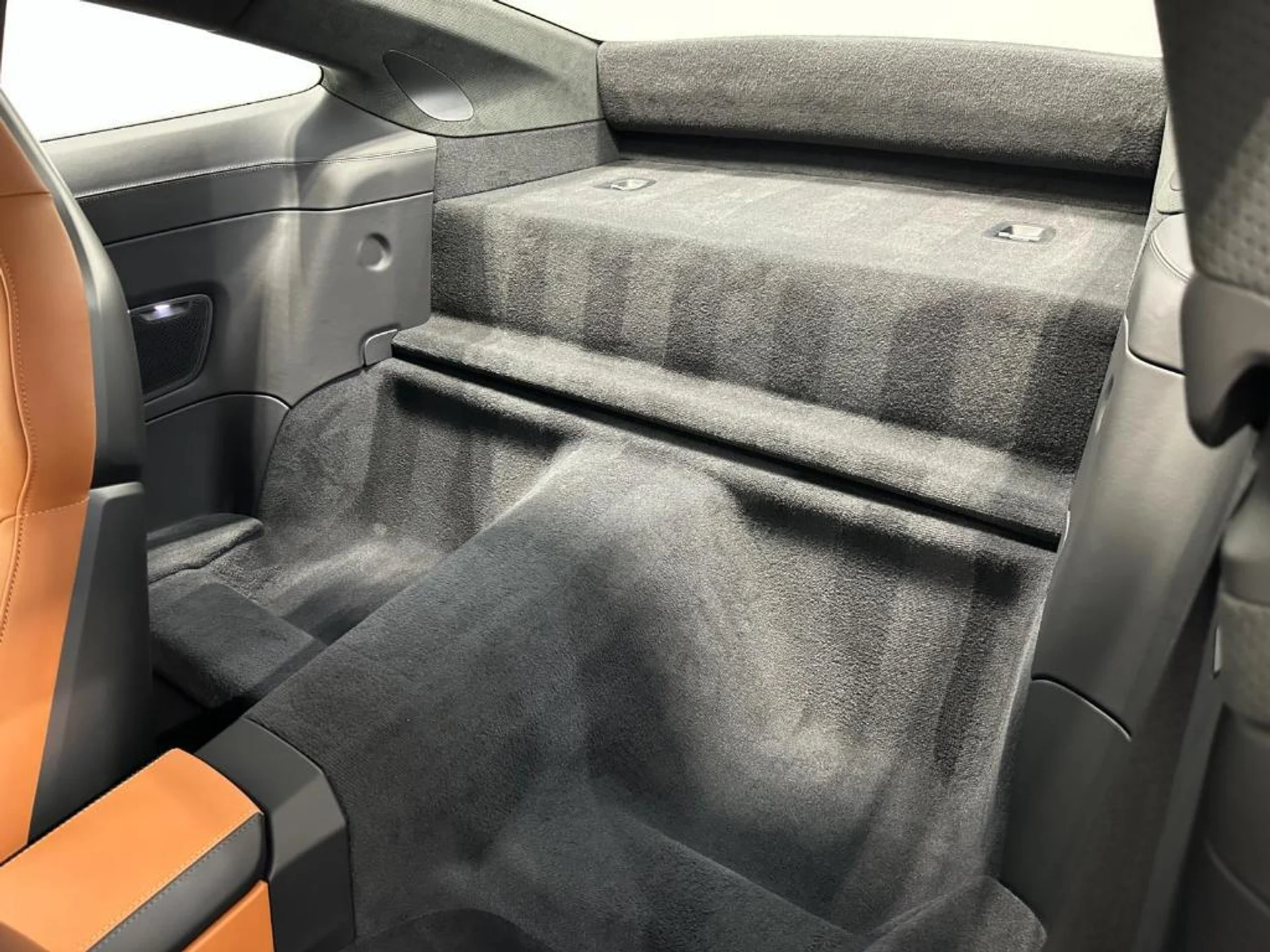 mph032_871809618_Lbgntx_QE_6_G04_Ad_Lv_QY_655prs_G_Lk_b27883b0f6