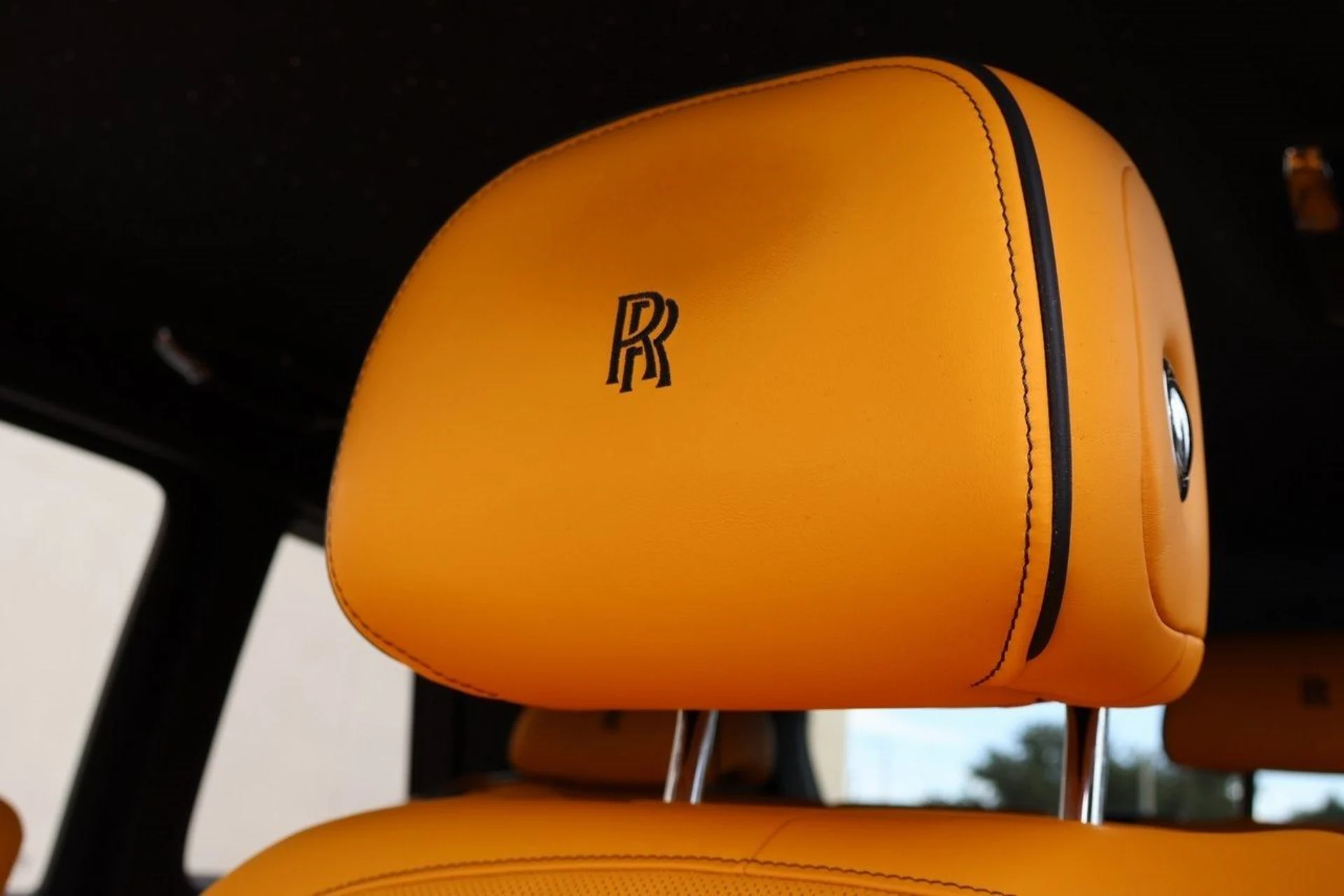 mph032_880955706_33_5f6d155612