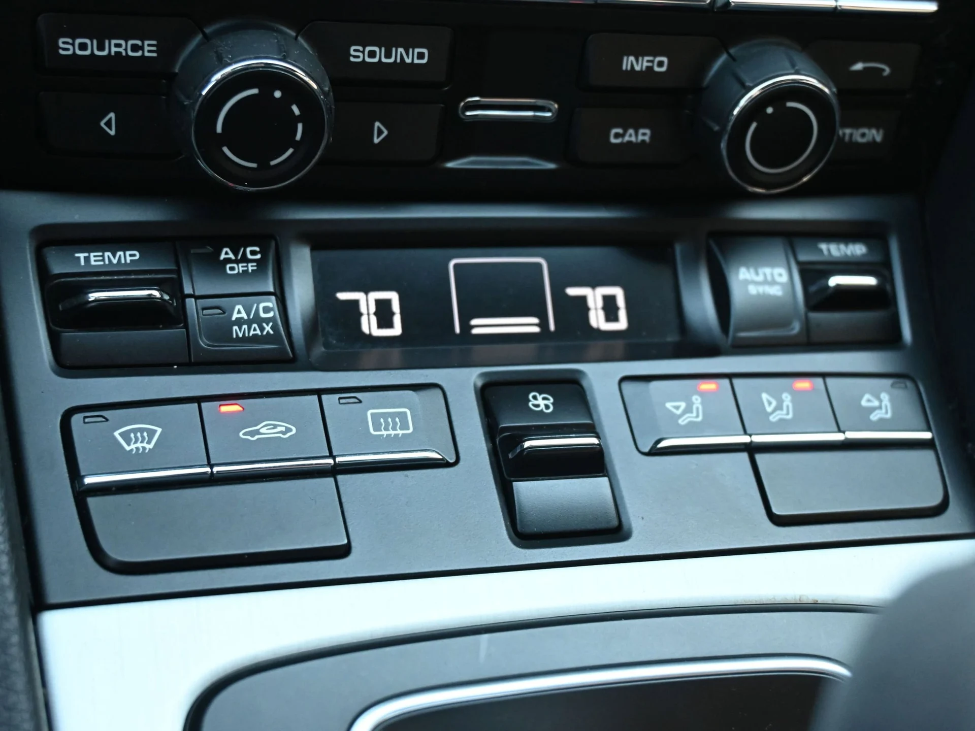 mph032_881694391_acf14d29c0eb259028ef3ec3d7632968x_6249f54819