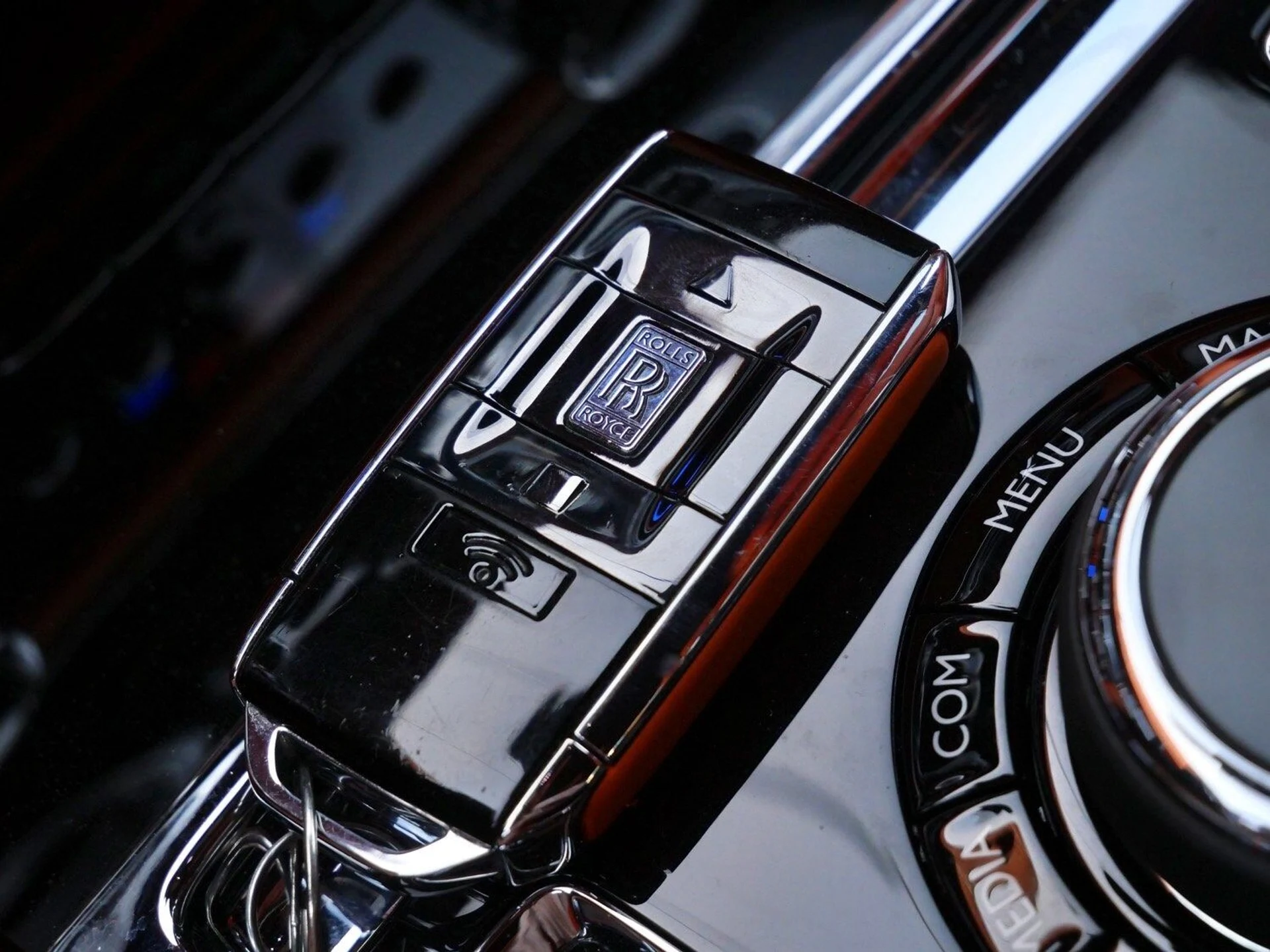 mph032_884268167_da556119a284940ab837e01018507489x_ae7910ccb4