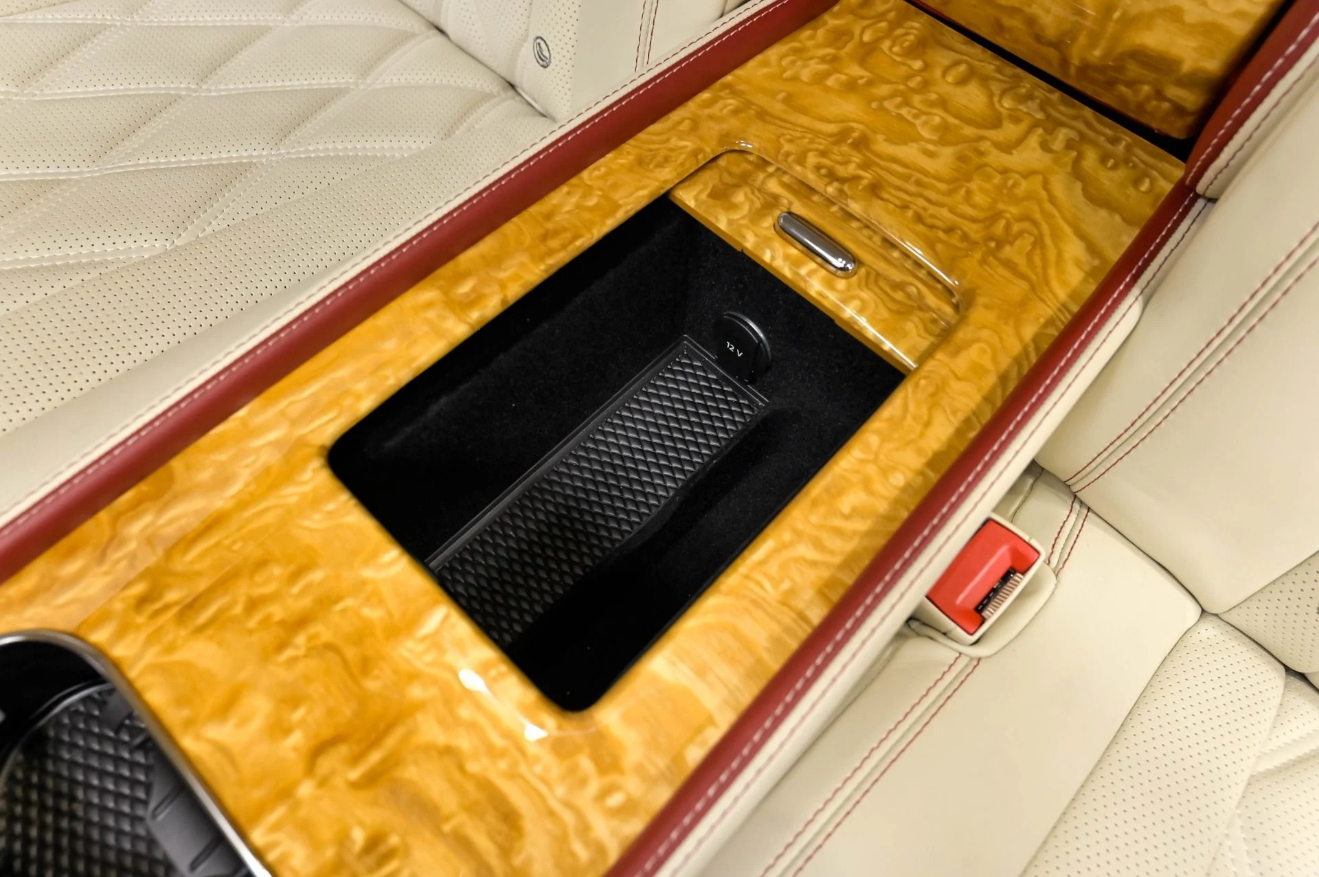 mph032_892331262_Used_2016_Bentley_Flying_Spur_W12_1779838751_e9518cf9bd