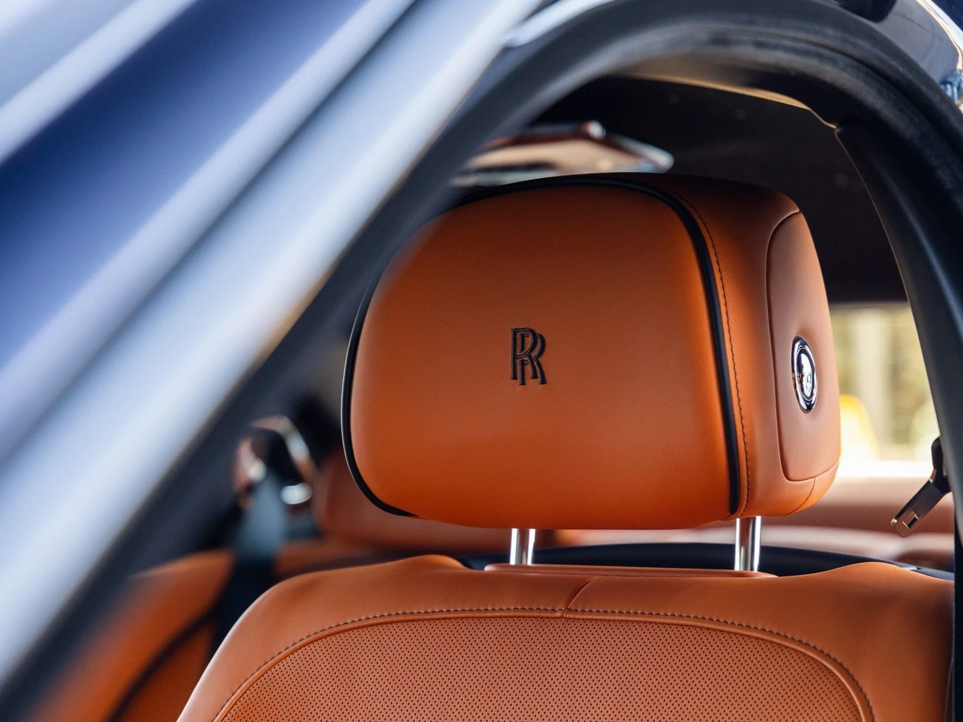 mph032_916663435_33_0185866413