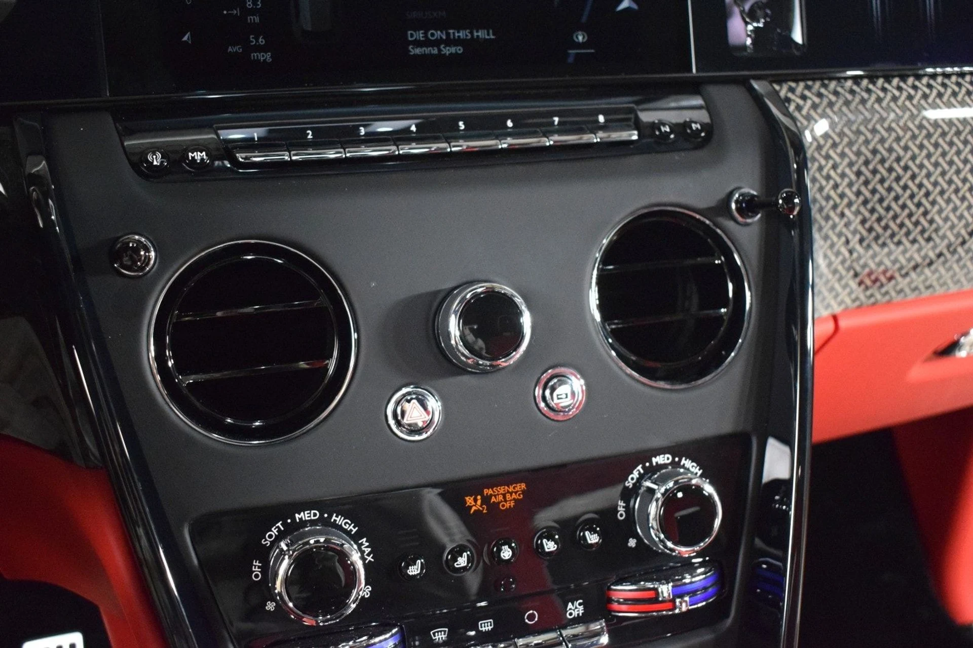 mph032_918067246_318ea79cef6bb692517b9ff8457838cax_b42ad40573