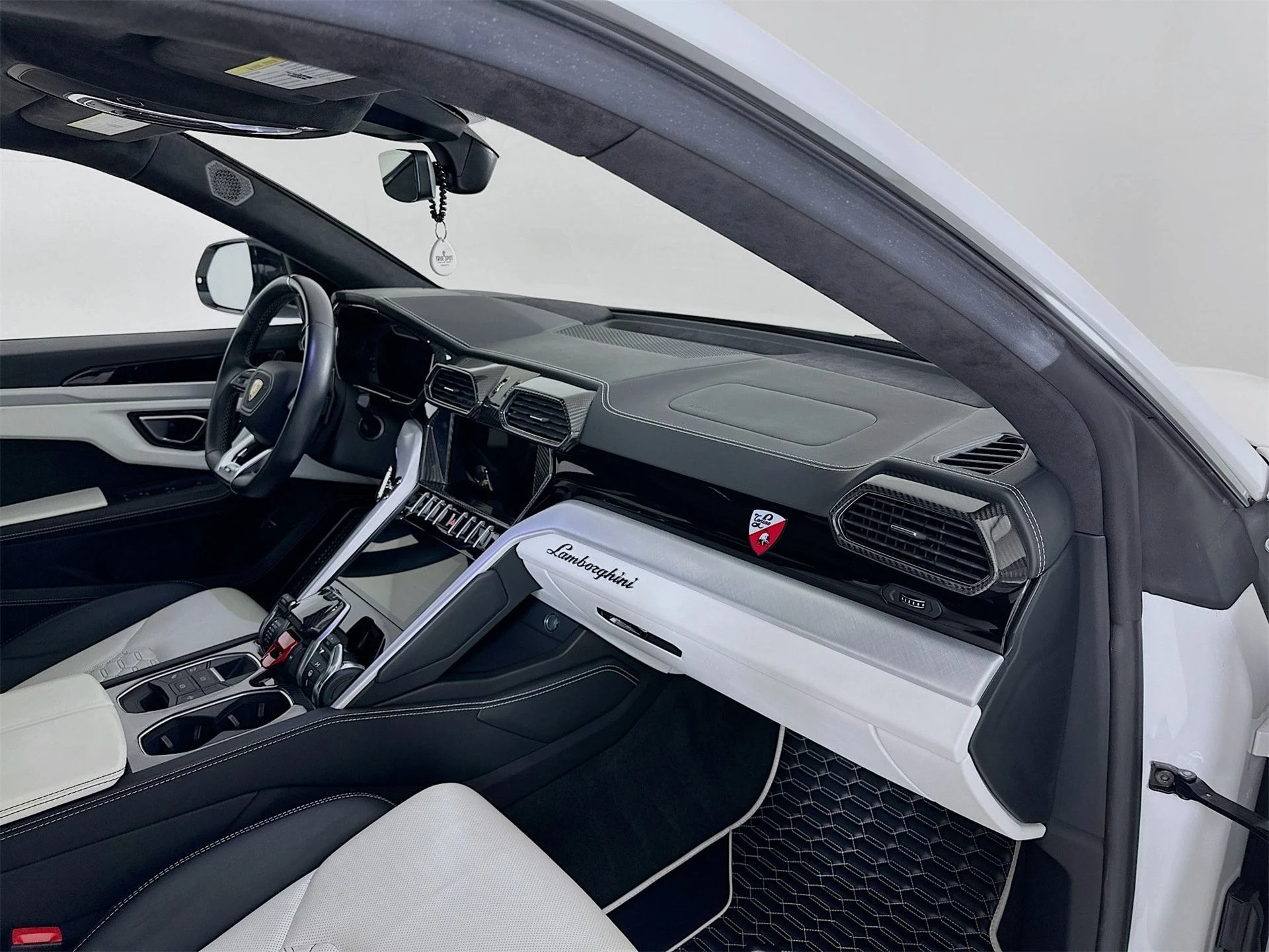 mph032_922969177_32907a6931c2301d350aa5cead113fcbx_251e38ee3e