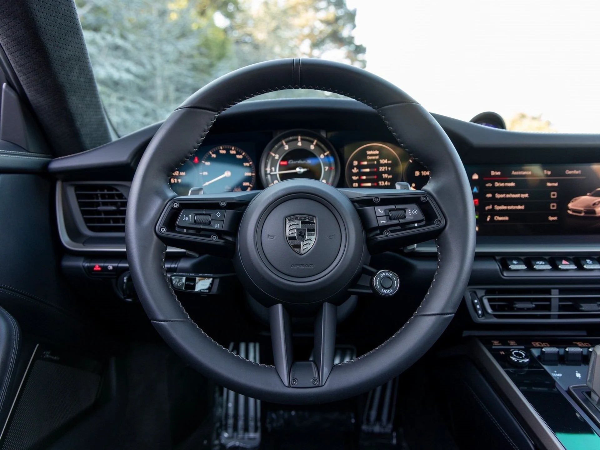 mph032_928421349_33_5ae81c6eb6