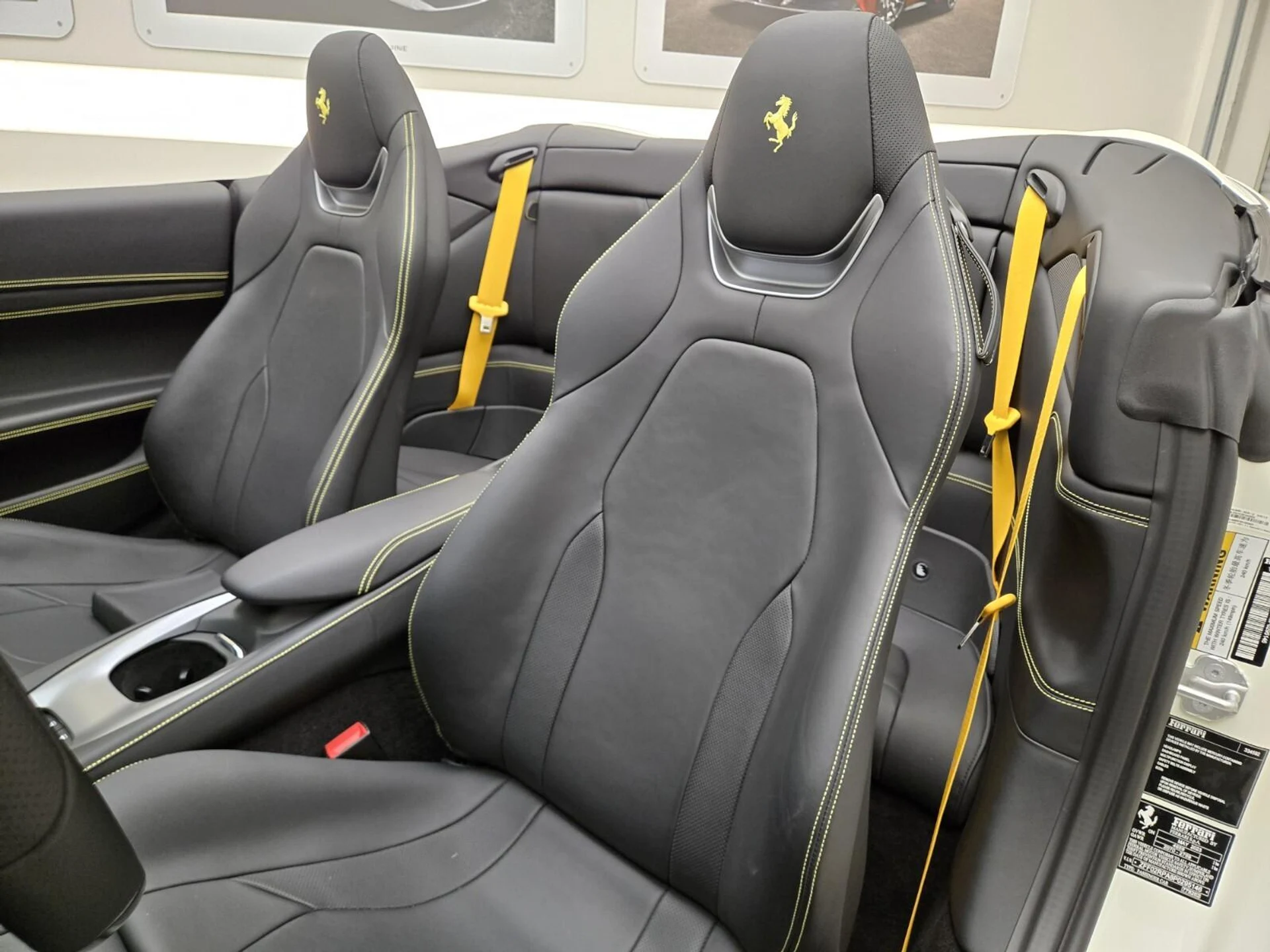 mph032_931641773_Used_2023_Ferrari_Portofino_1757488903_3a8d37f0f4
