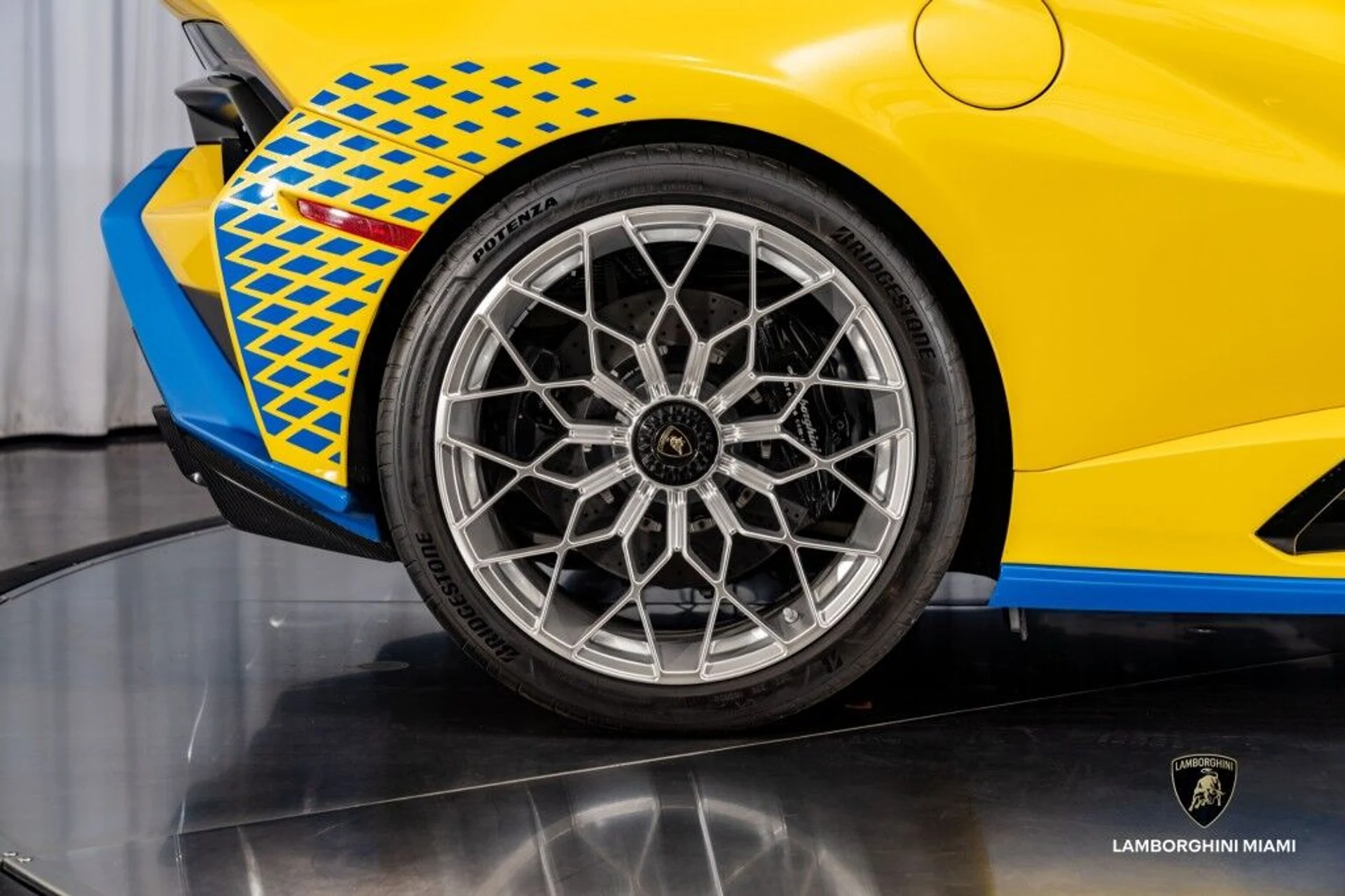 mph032_936316601_010f61b0e13844a2ca78981774b59733_1989d250d8