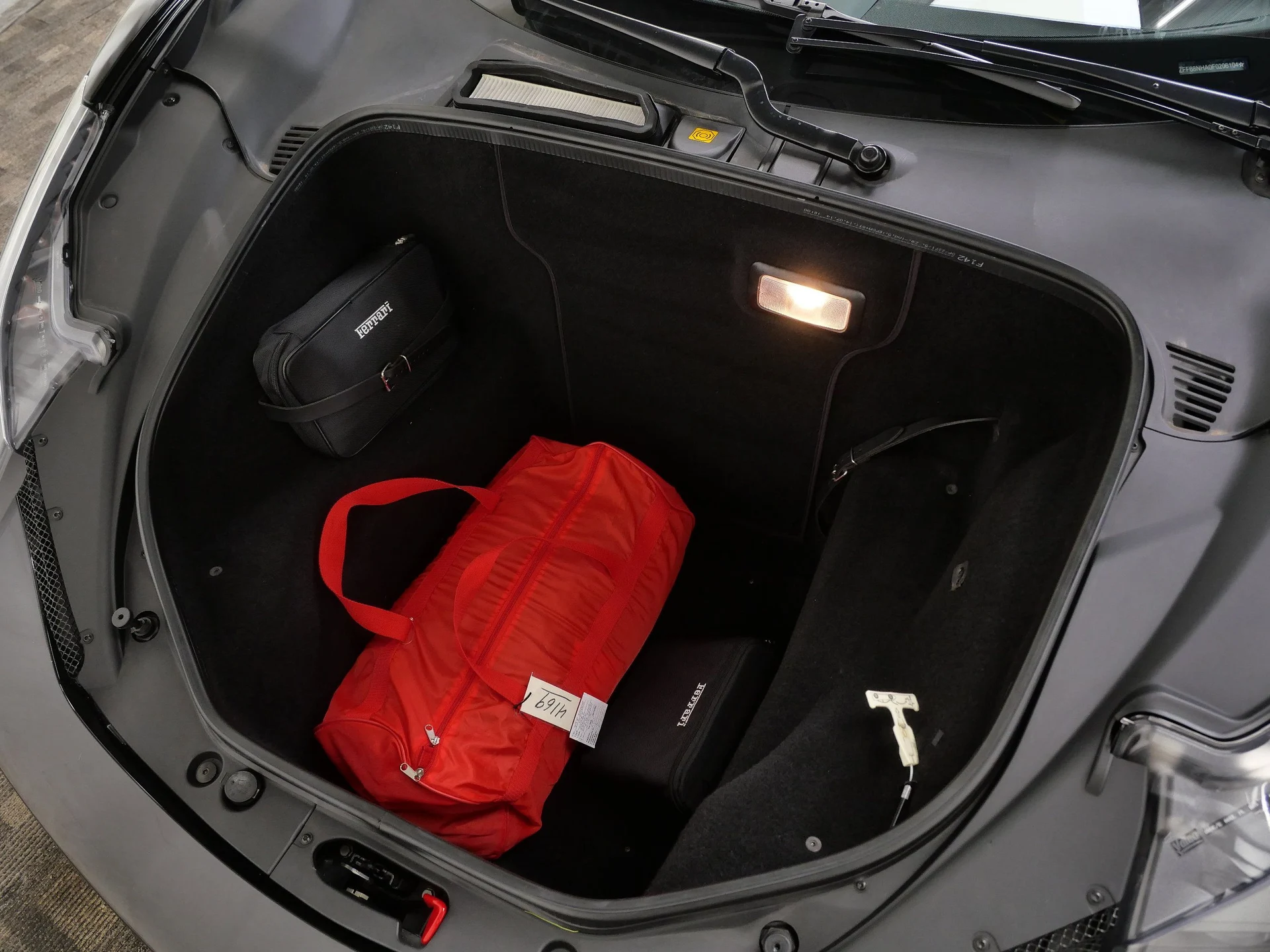 mph032_942027058_c8d2614ddcb228f381469d12e03b4111_ce3262fec7