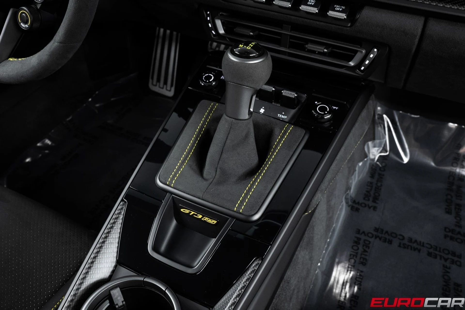 mph032_947572884_image_33_31a3fe6396