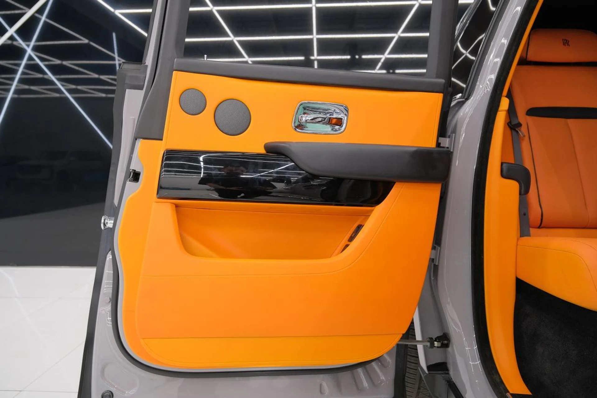 mph032_947680879_2175c53a34b639b74a8412206af9da4f_374c846224