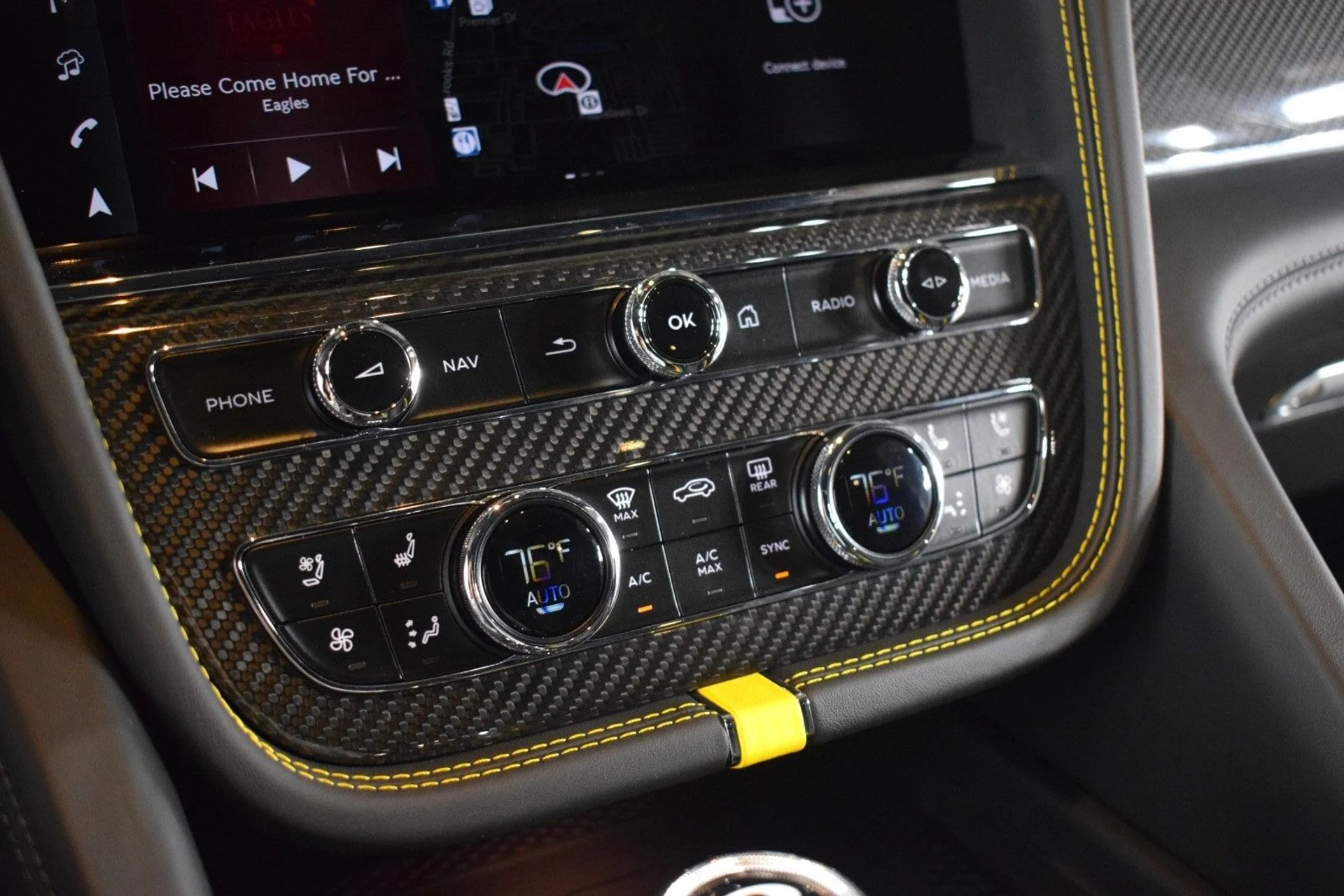 mph032_955362245_cee114ff20cbb57c8187187a7014eef8x_5134881b2a