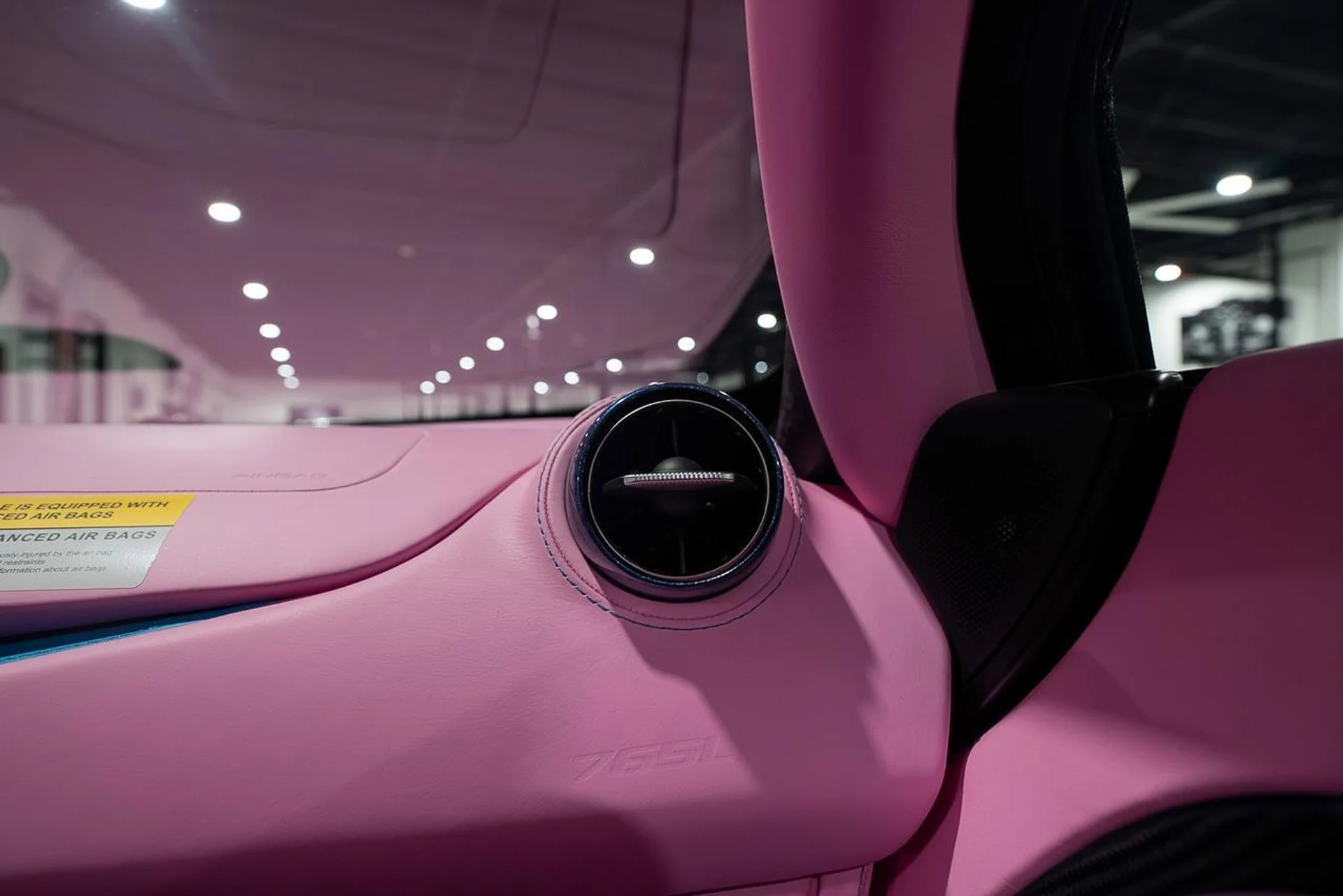 mph032_95626404_83bf2688a6589320233586968eca1422_d400887e38