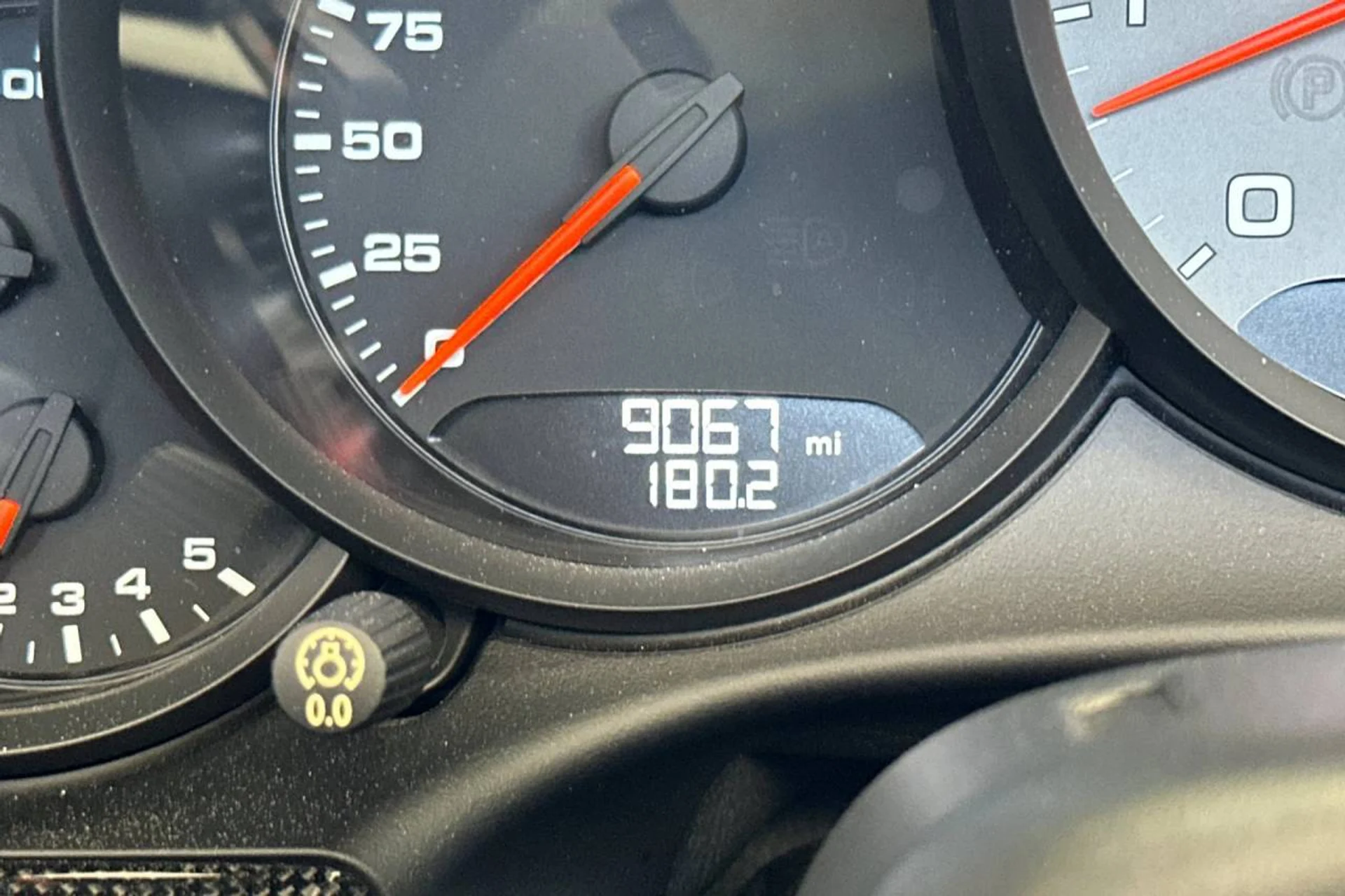 mph032_964141212_1280_b23bec6252