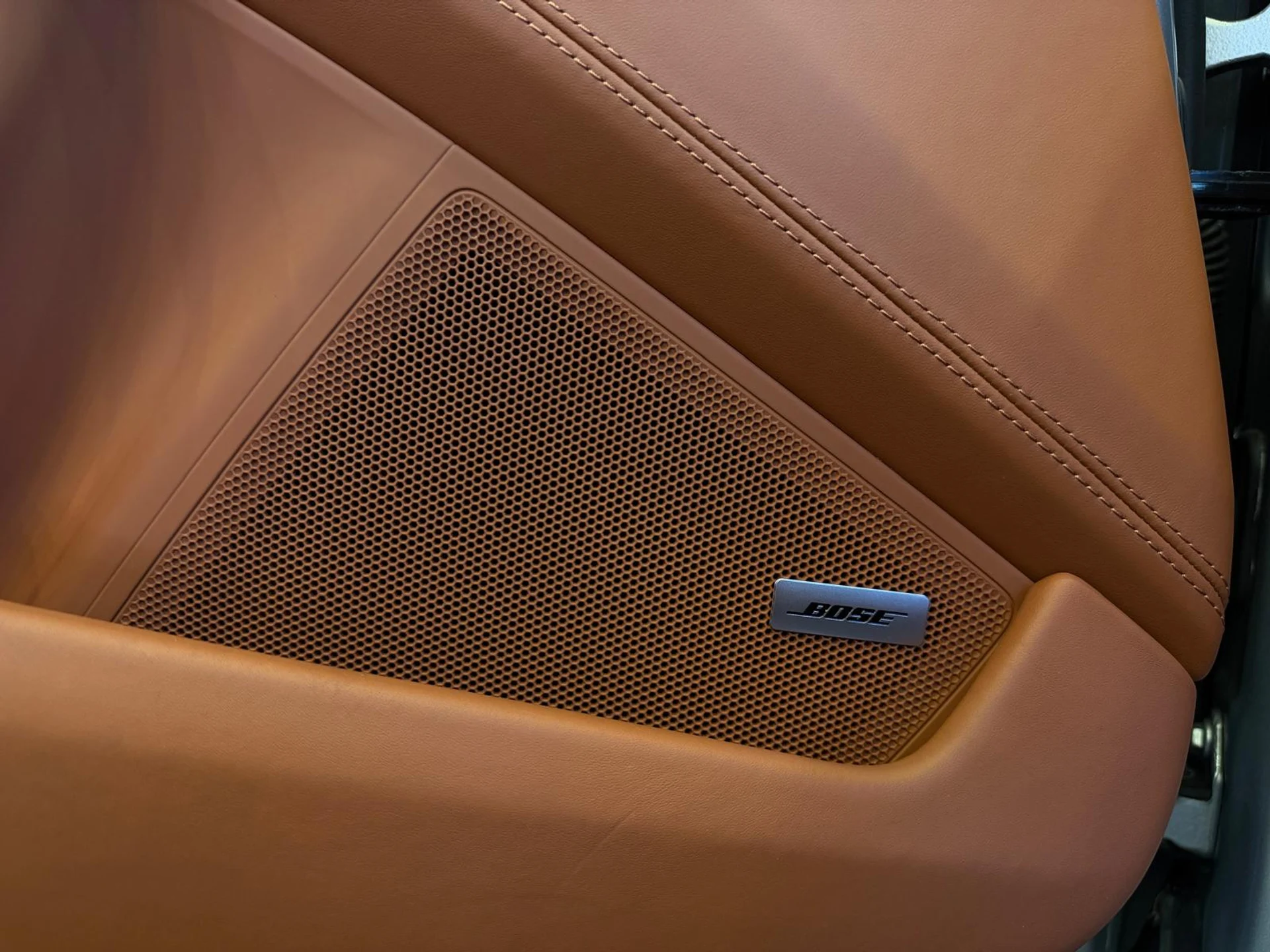 mph032_965227966_Whats_App_Image_2026_03_25_at_10_02_38_AM_31_fa6f0ed879