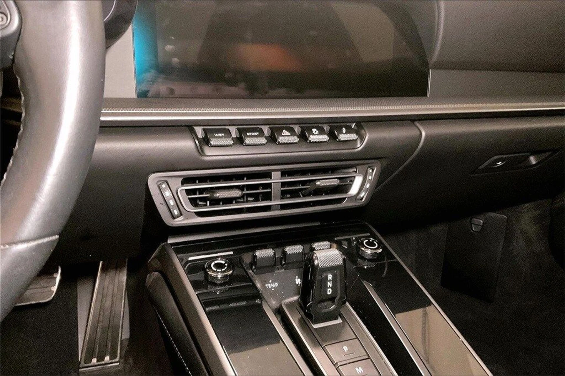 mph032_968817701_b1e5ed8c606ab001b906db3b086f9258x_5ddc547f40