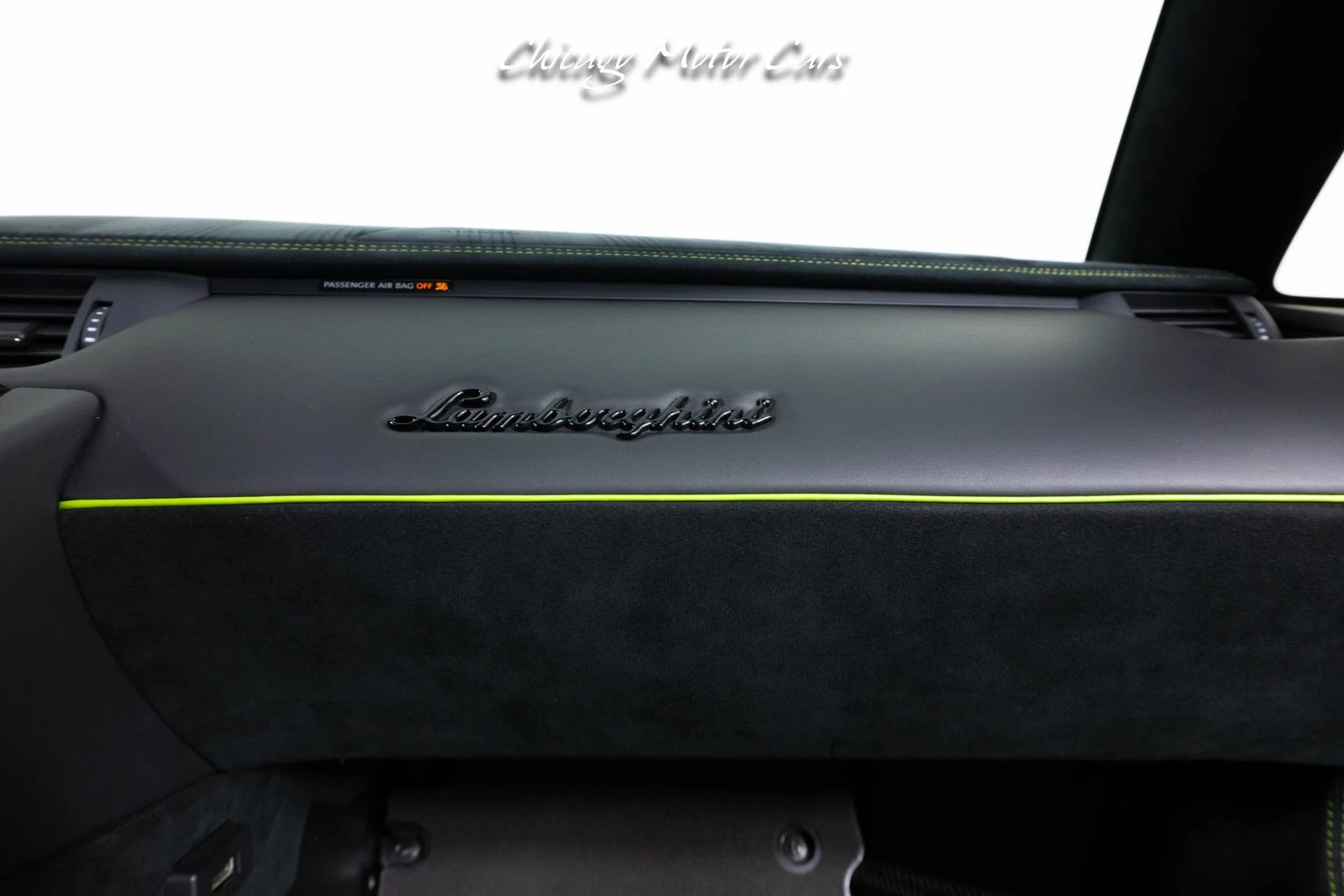 mph032_969064422_13065_p33_l_1038a835d4