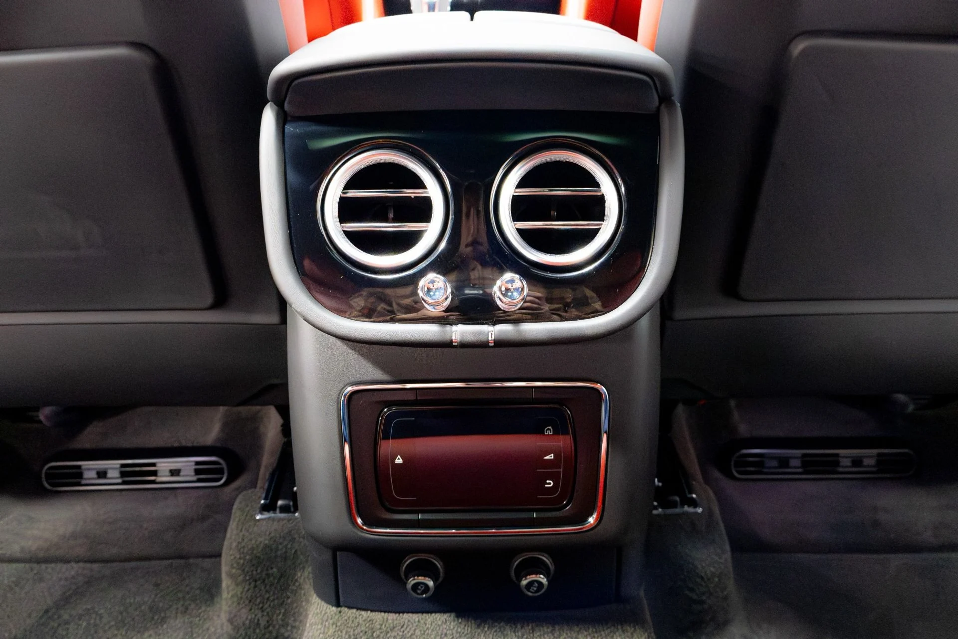 mph032_972794364_Used_2020_Bentley_Bentayga_V8_1774292202_b7b2ec8572