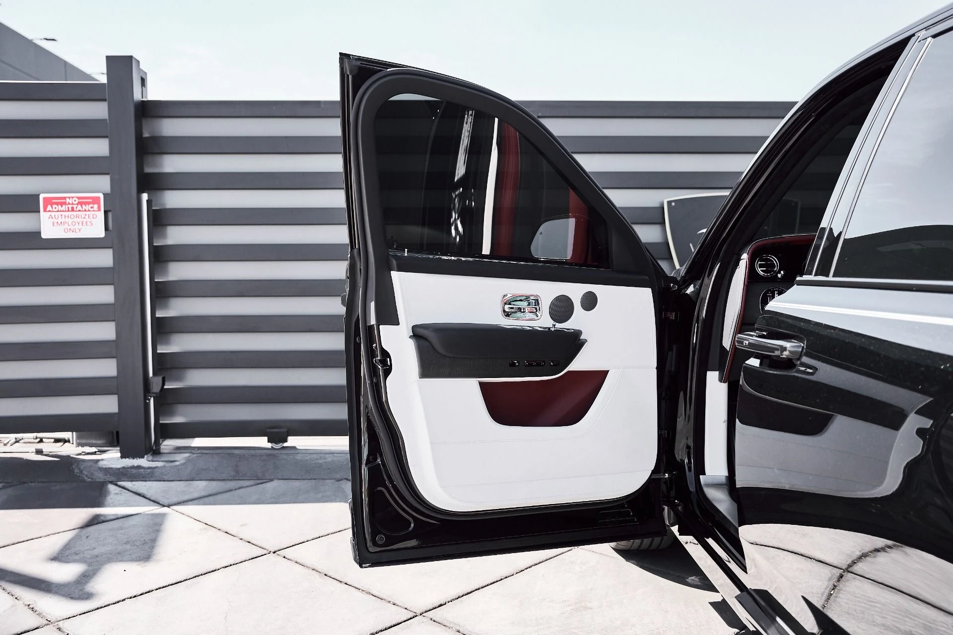 mph032_972957138_Used_2026_Rolls_Royce_Cullinan_1774544500_f4f3b1ed0f