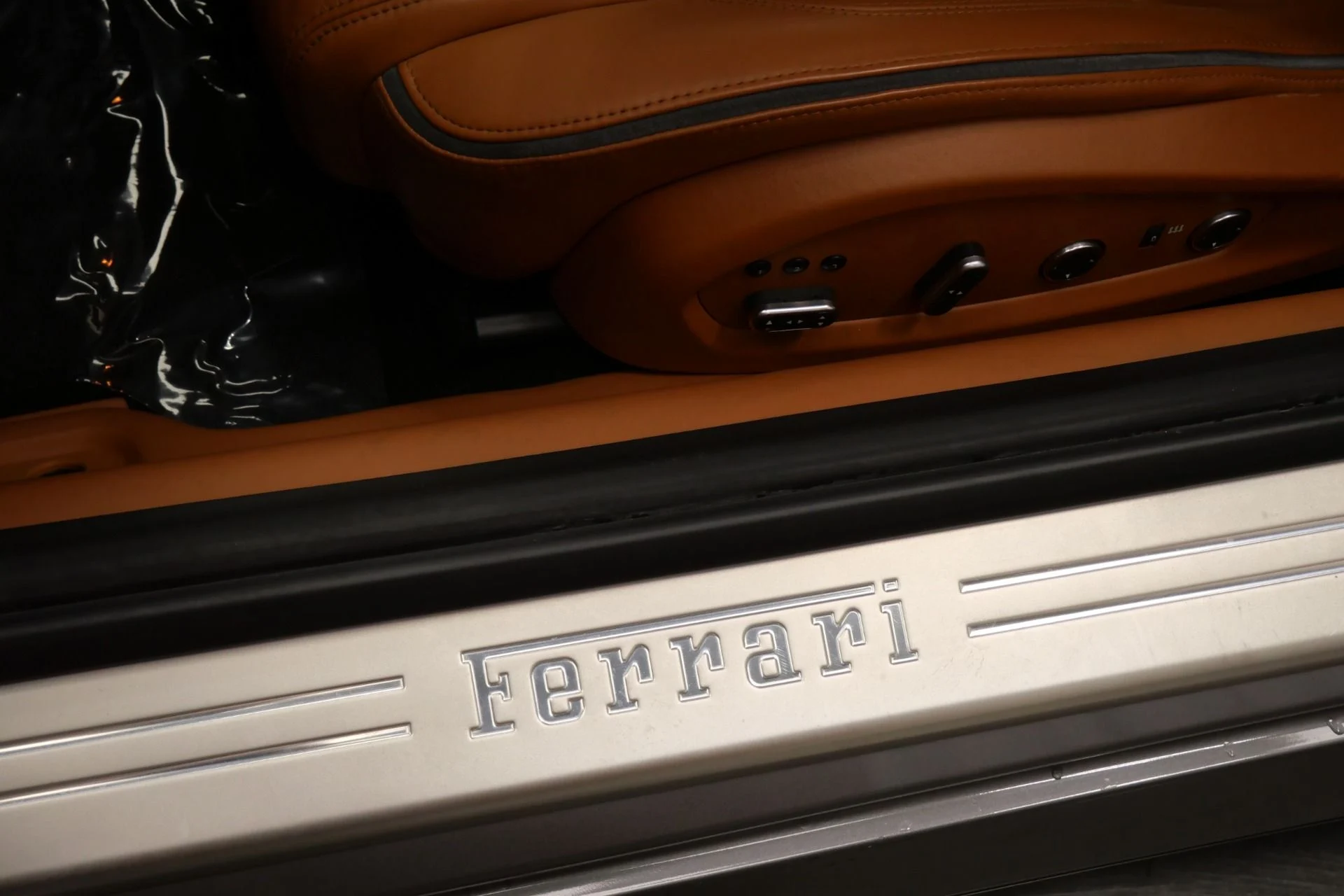 mph032_973682576_Used_2014_Ferrari_FF_1760547739_e4d81300cc