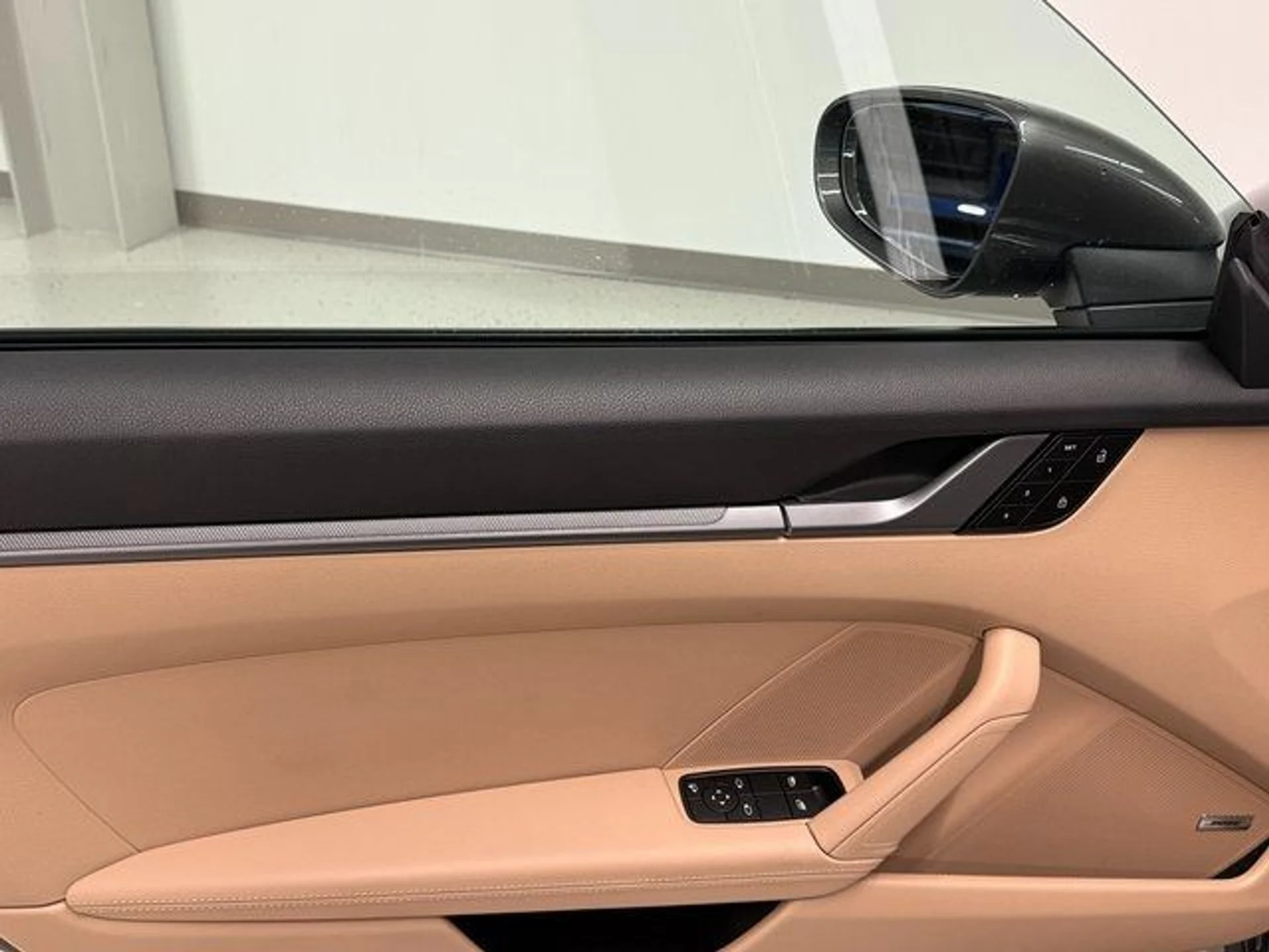 mph032_97511226_9e3b5a3c8a1f099e93e2cf32e66f44a4_16feceb232