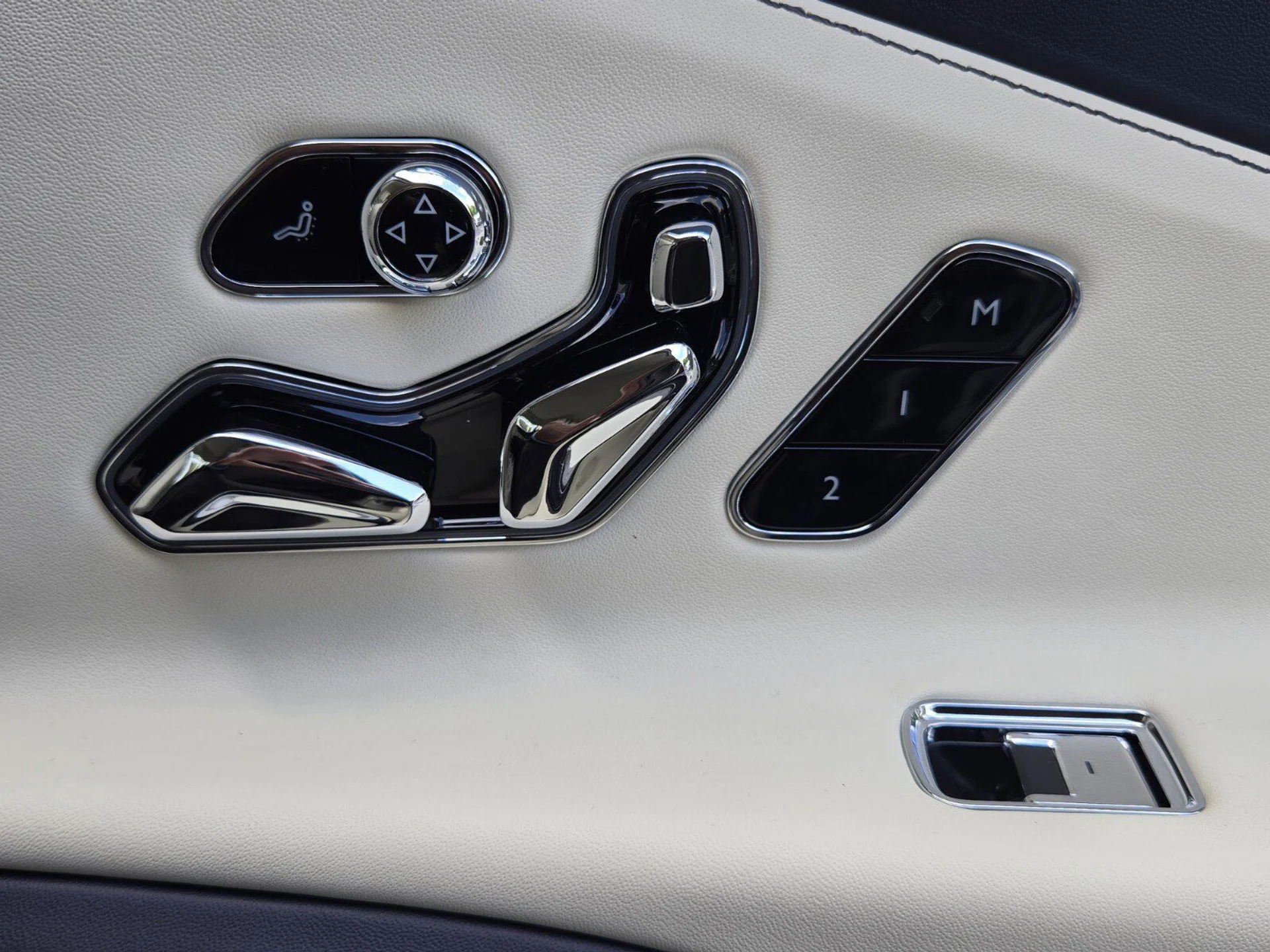 mph032_981493407_f083946186e67b730550db8b8de03e88x_cc52a747af