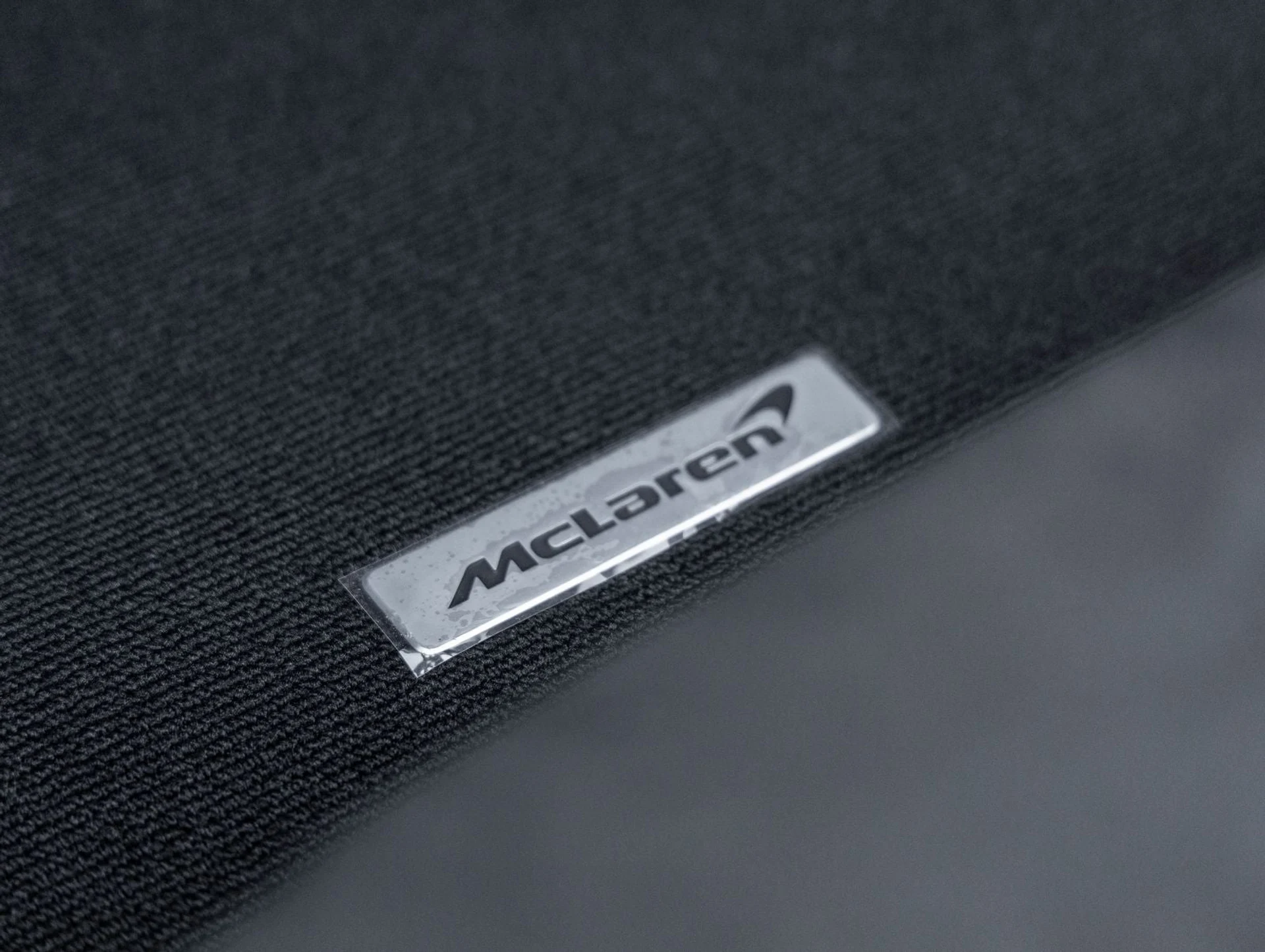 mph032_991598494_33_89e2bd1f5e