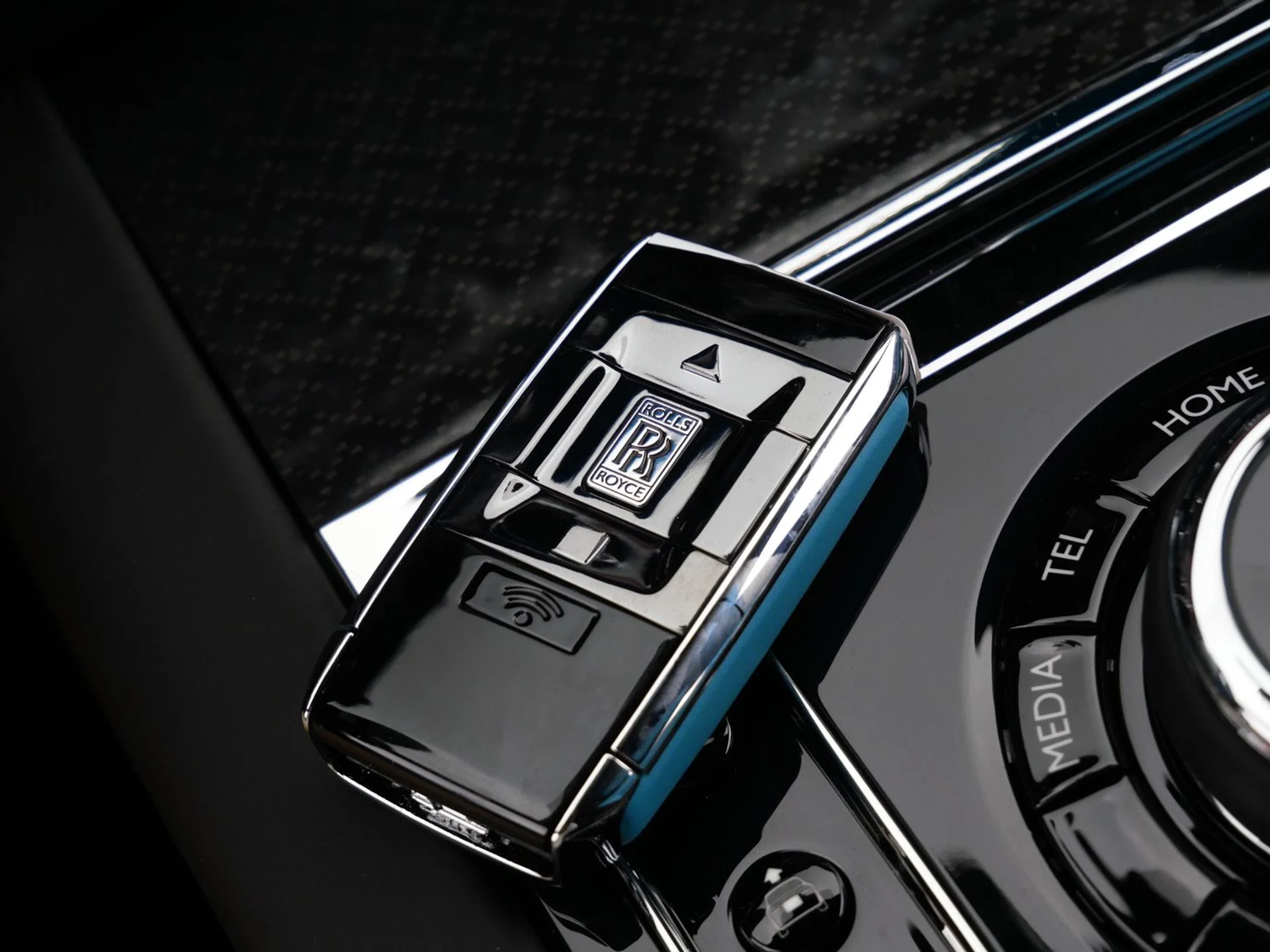 mph033_1021346736_95d139b03430048f687ef3e3a2ba7732x_f5b68892b7