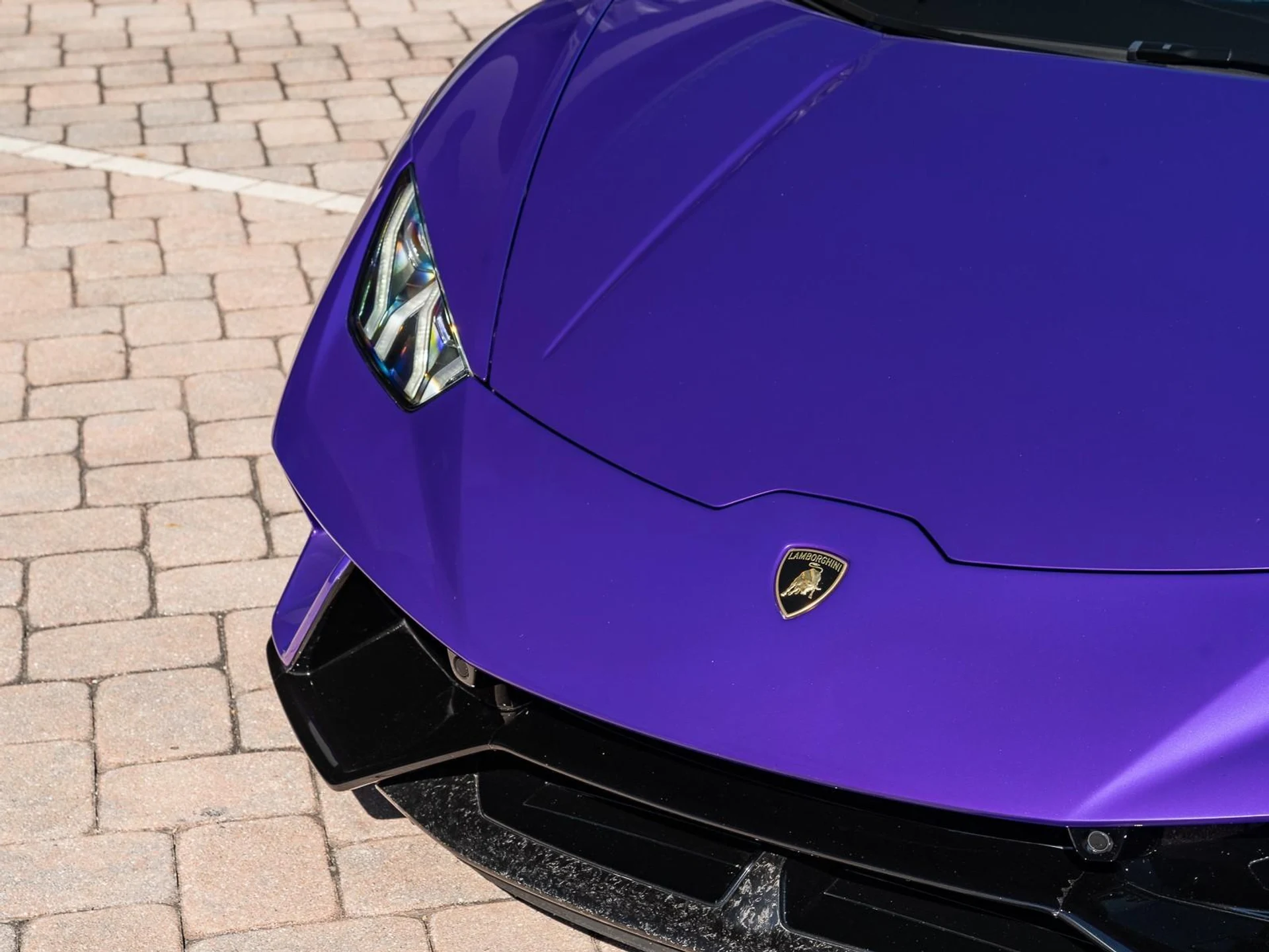 mph033_1023853486_Used_2019_Lamborghini_Huracan_Performante_1766430432_7e5ad62e69