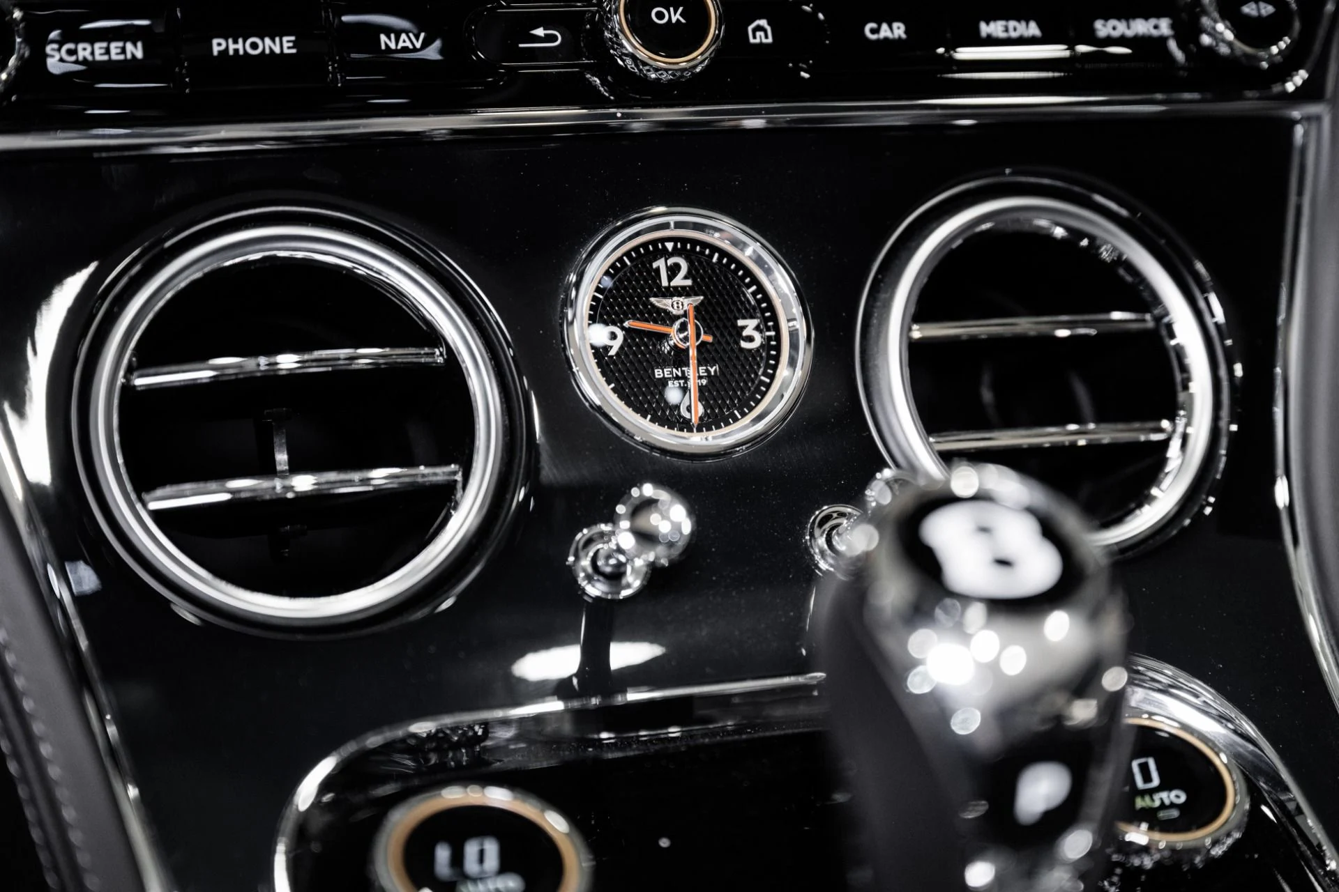 mph033_1024440804_Used_2022_Bentley_Continental_GTC_1776402771_915ccae104