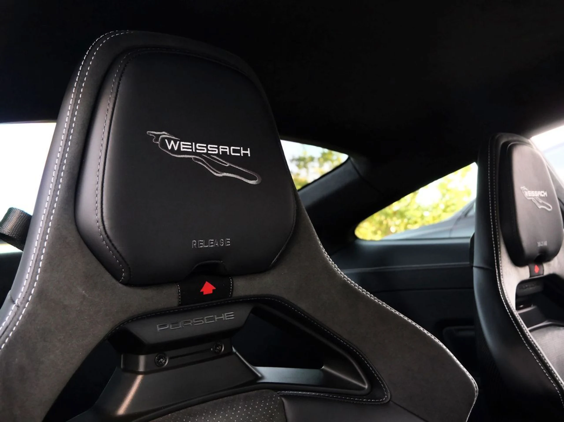 mph033_1025375127_2f7adbdf84072e4bd442b030b398c446x_f523a2d7fa