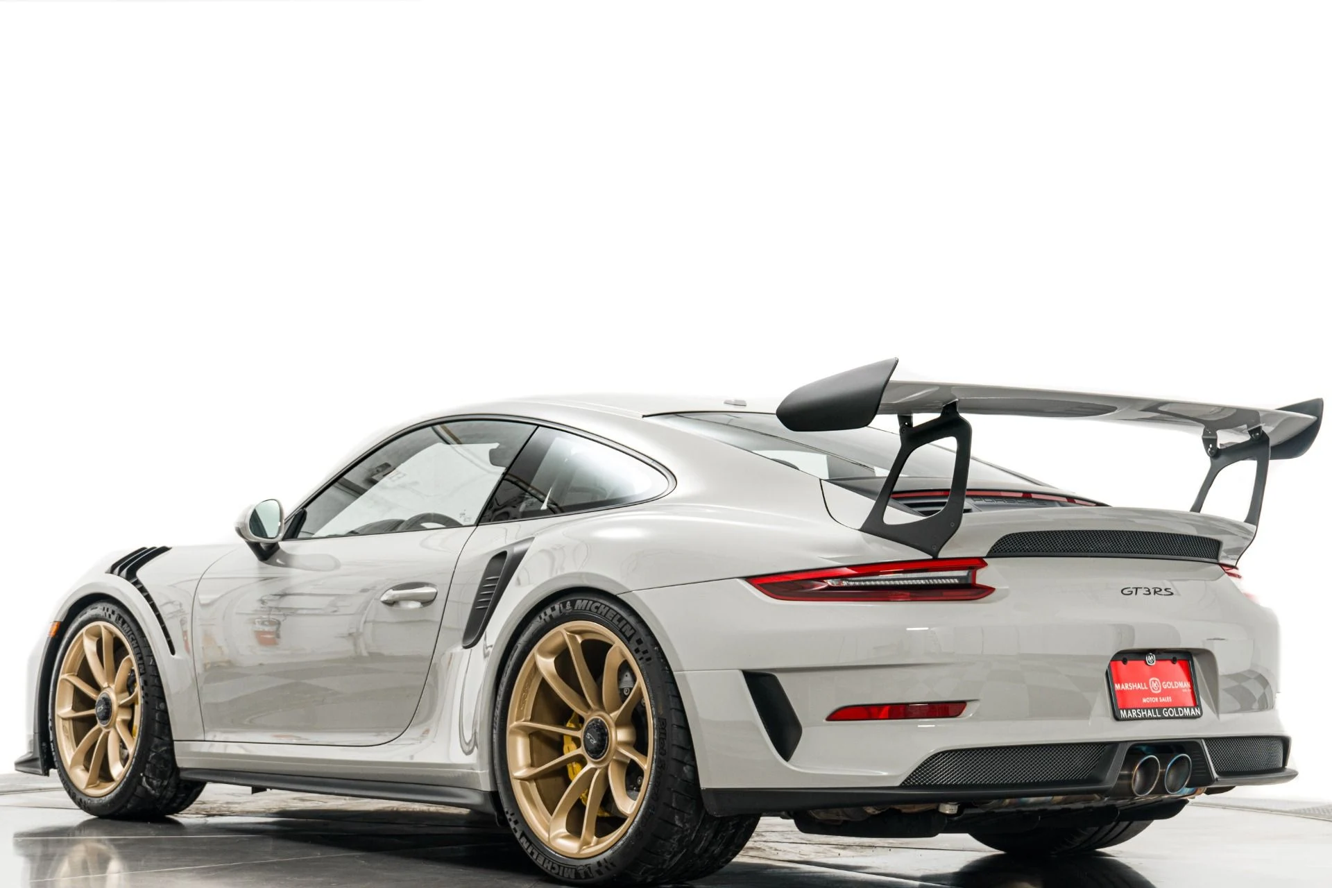 mph033_102792122_Used_2019_Porsche_911_GT_3_RS_Carbon_Ceramic_Brakes_Carbon_Fiber_Seats_1769460443_90e209dc37