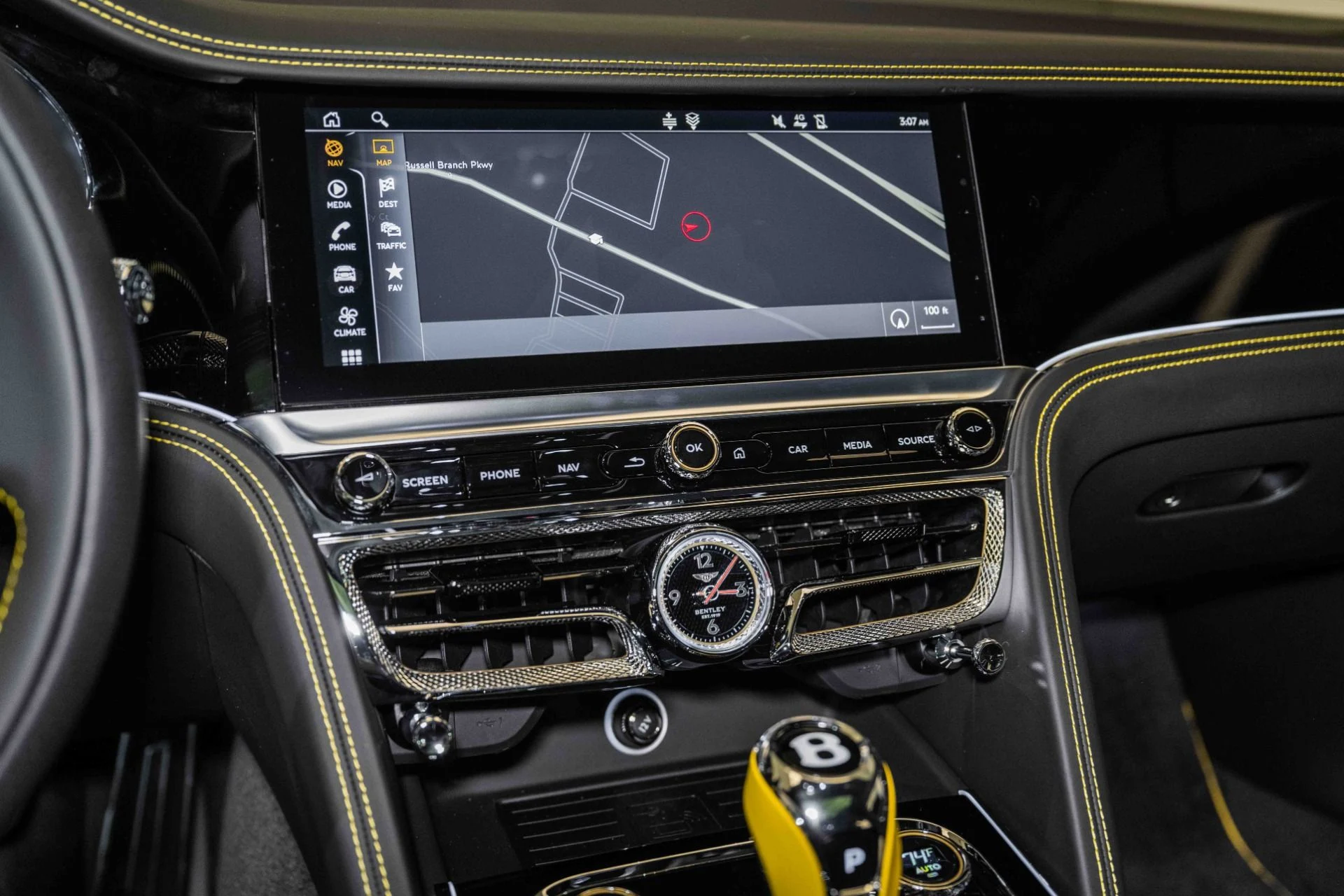 mph033_1034570632_Used_2024_Bentley_Flying_Spur_S_Hybrid_1749914202_b383e0f0d3