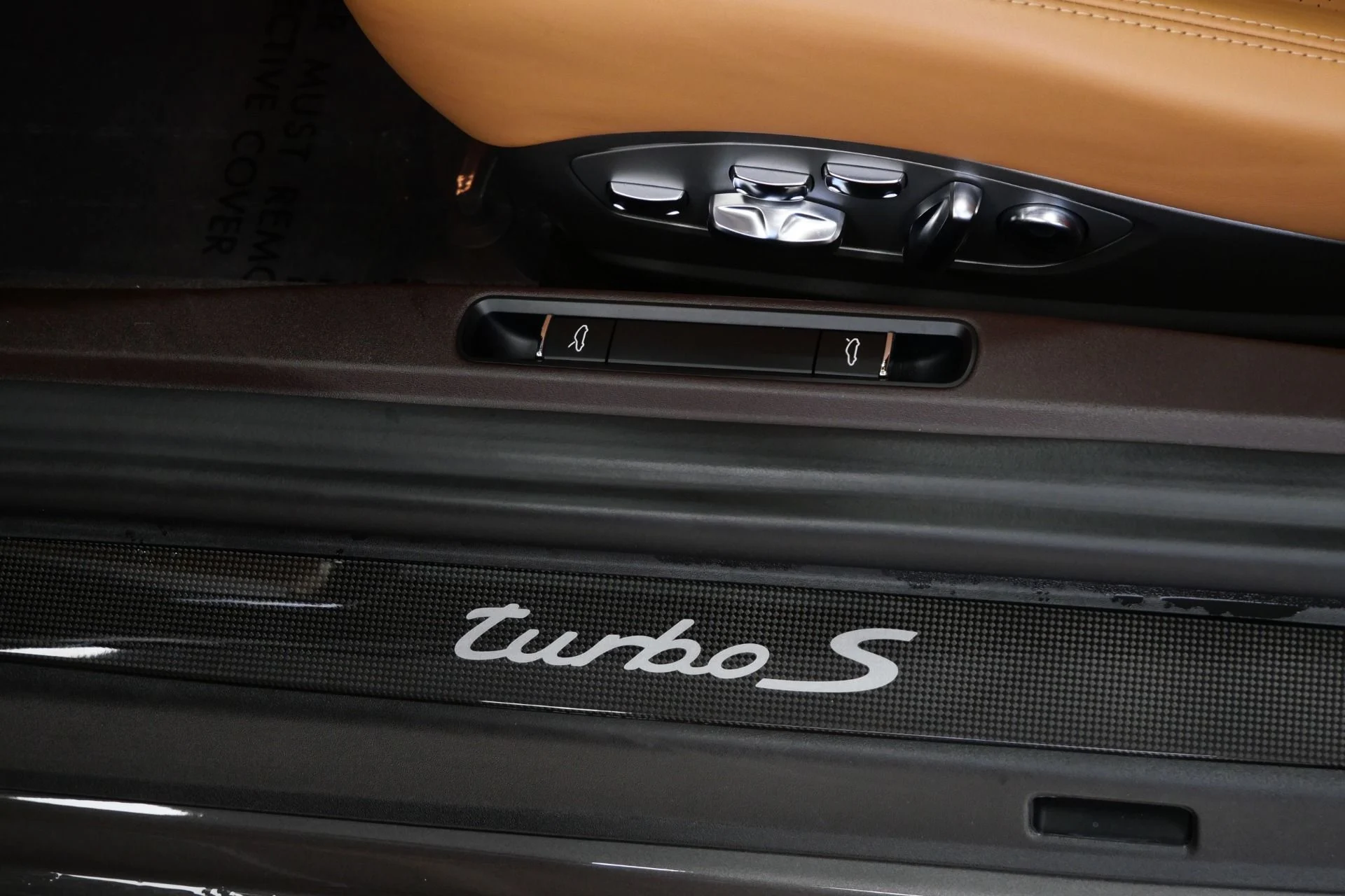 mph033_1037758973_Used_2018_Porsche_911_Turbo_S_1750793998_c4a3601ad3