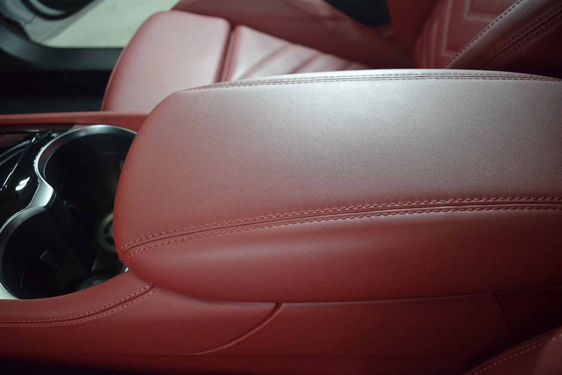 mph033_103819393_ab7a0d75741dea49348f0923febbfbd3x_b4b9ef9a4d