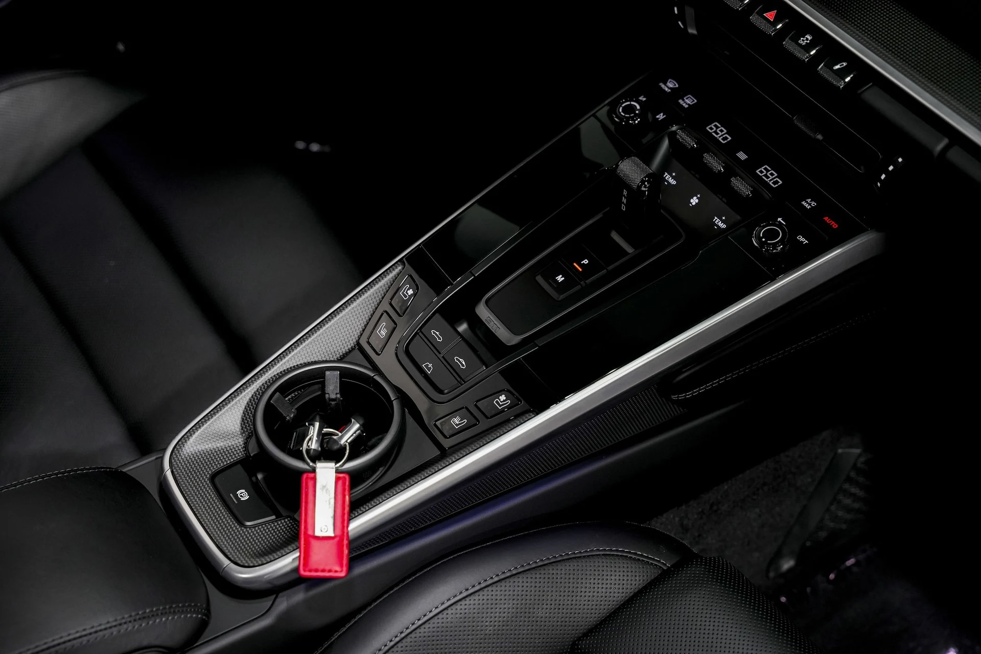 mph033_1043223457_90b06cff2839bf7f4aceee1f5bebffdbx_6c8c6ebb7d