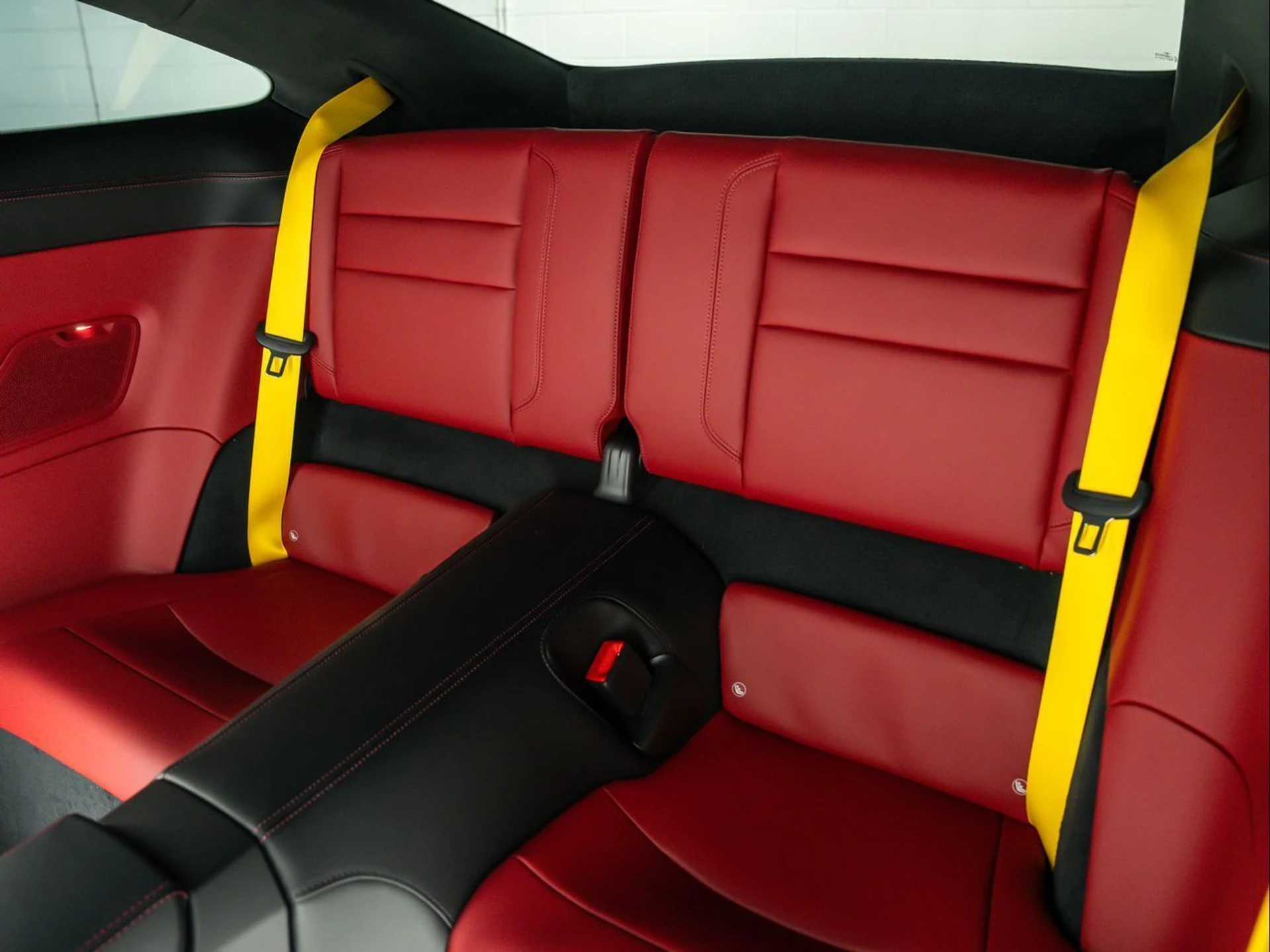 mph033_104680762_294d79c3d68410bdceedf83cf6076b7b_df95d11421