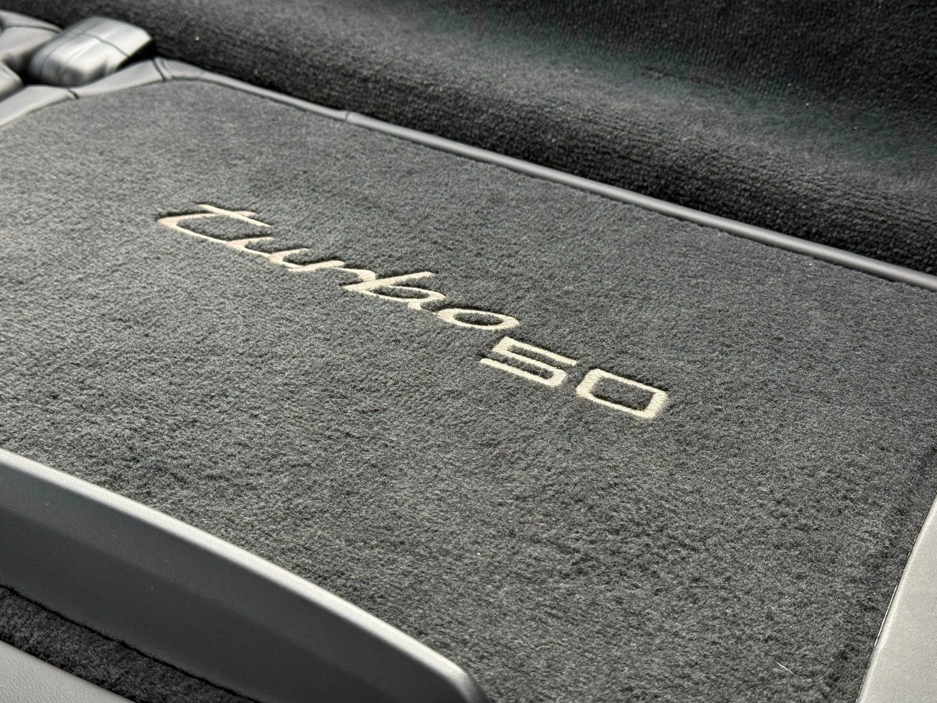 mph033_1055218101_92291d378e4d58ae1055de9ea09bf932_6acf9dff4f