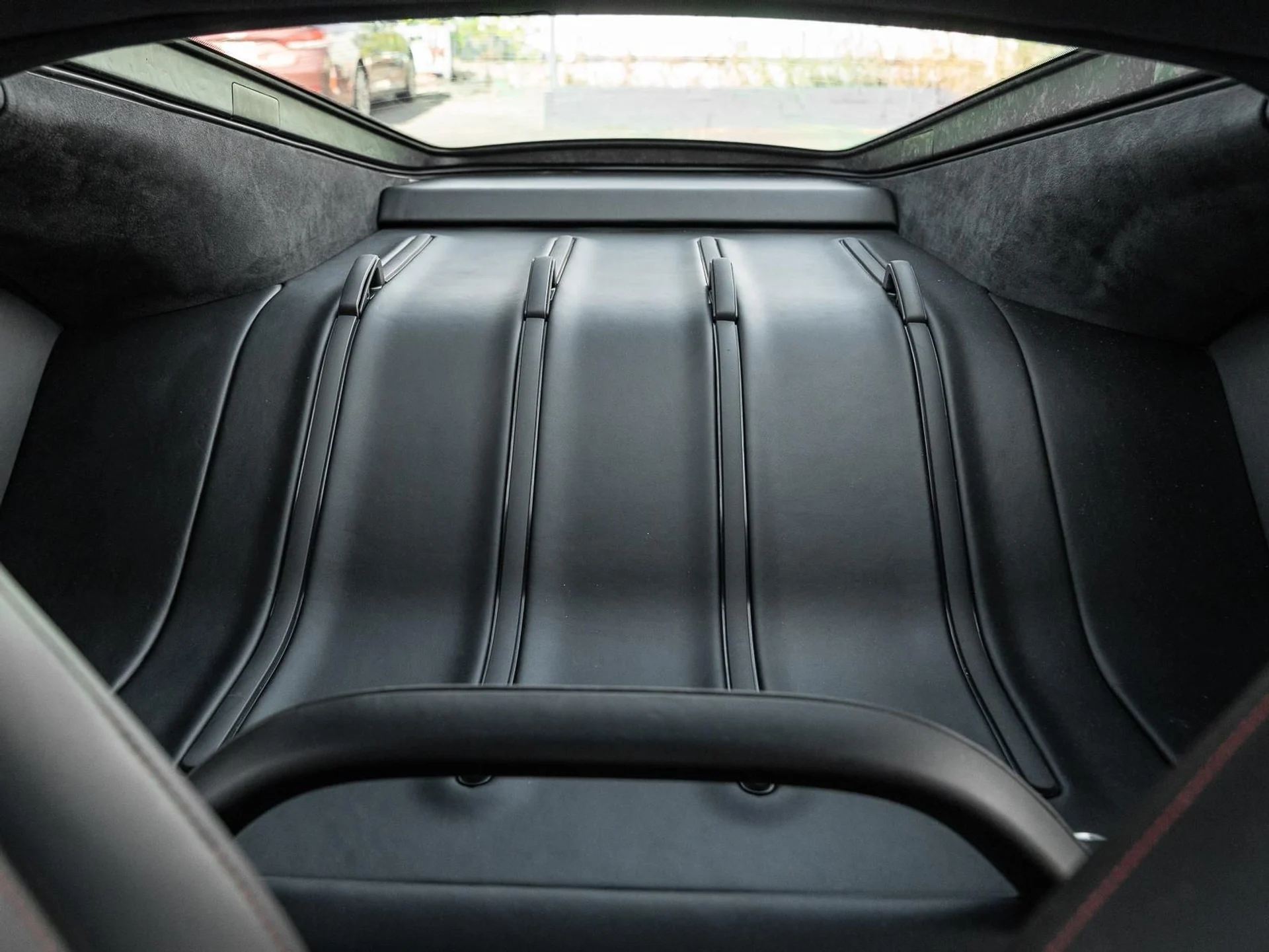 mph033_1067813350_Used_2018_Mc_Laren_570_GT_1768385504_409407e4b9