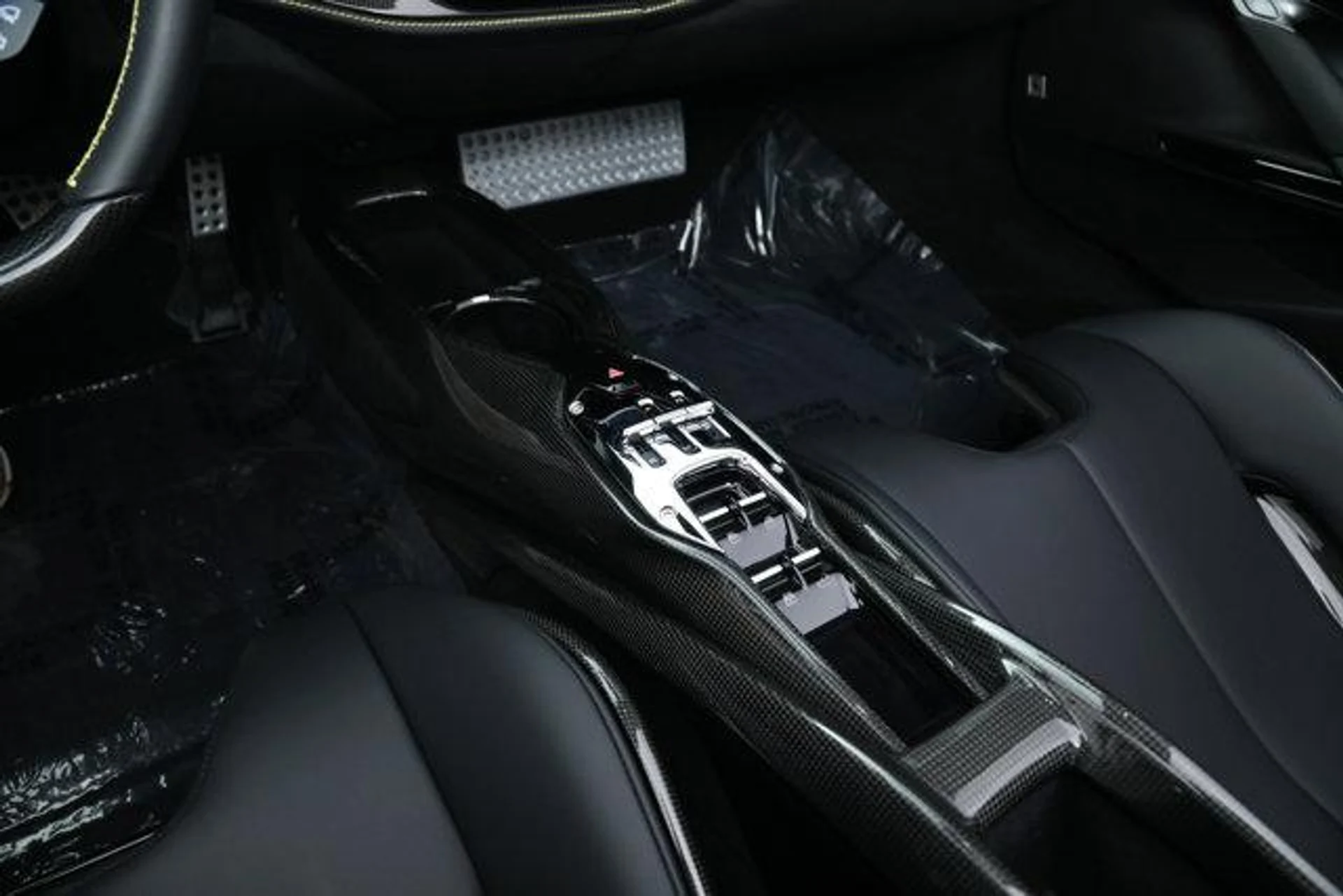 mph033_1090847620_Wqu_X9_SVE_Zr_L5p3_Bts_Ws_R_Dyfg_SDU_52aa960d23