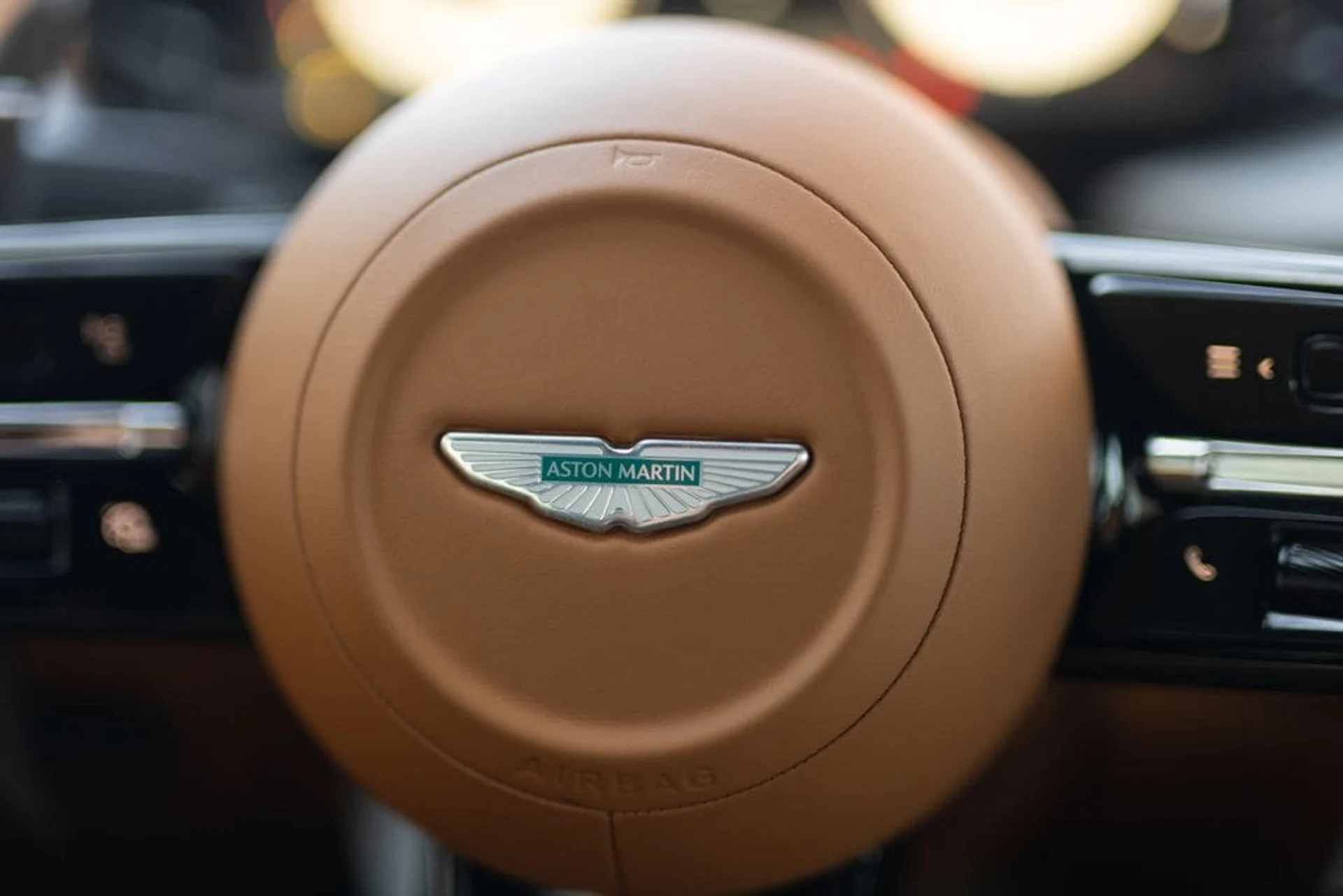 mph033_1099598036_d925af850fde91dd4cbe93d8a6d634e7x_edcb76b8a4